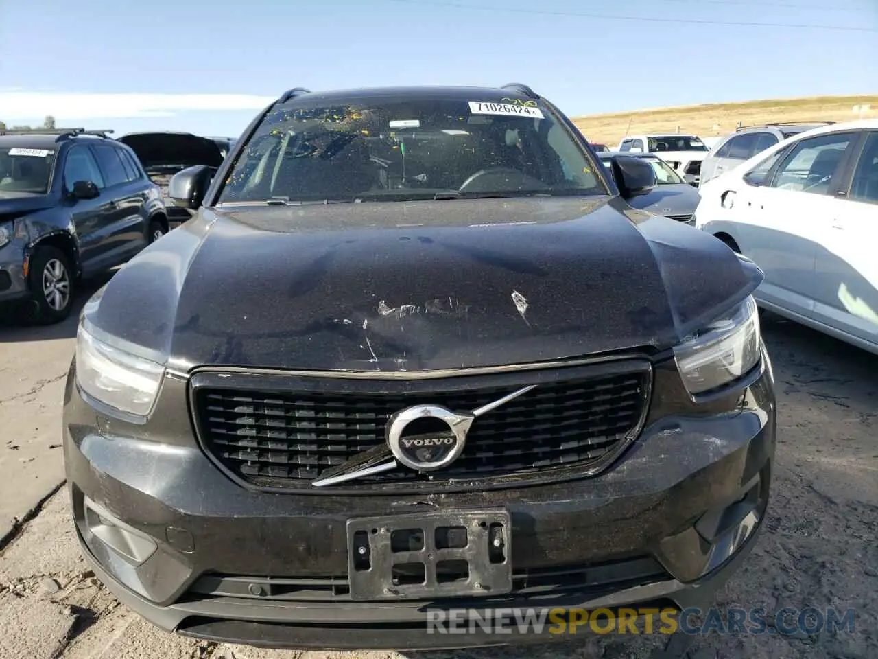 5 Photograph of a damaged car YV4162UM4M2424638 VOLVO XC40 2021