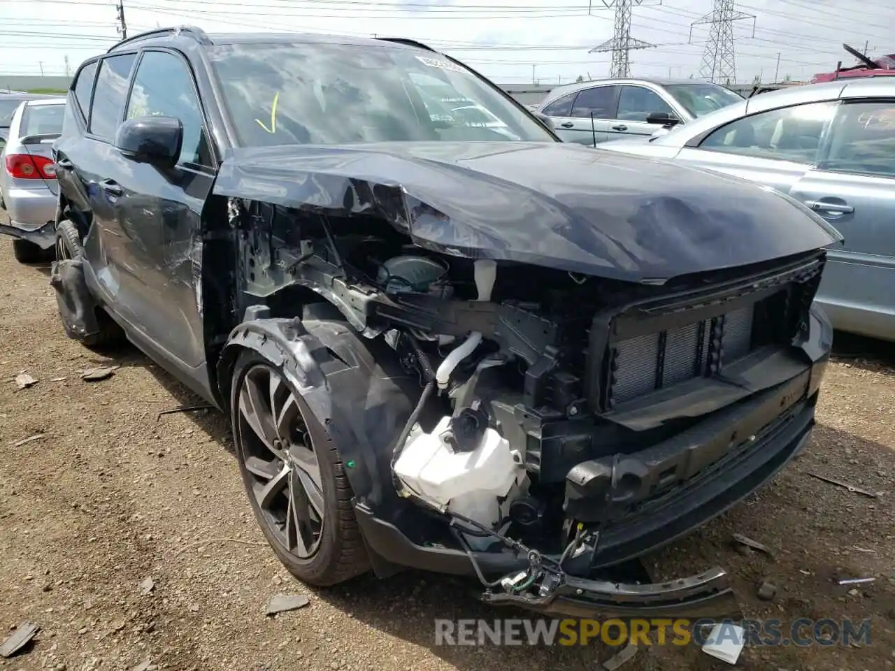 1 Photograph of a damaged car YV4162UM7M2563193 VOLVO XC40 2021