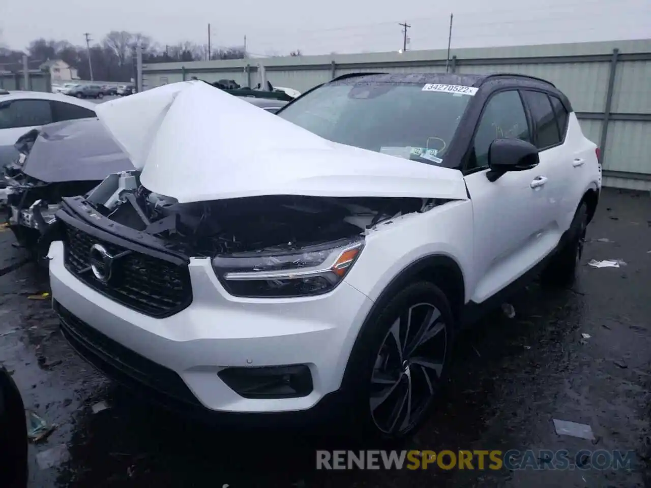 2 Photograph of a damaged car YV4162UM8M2470327 VOLVO XC40 2021