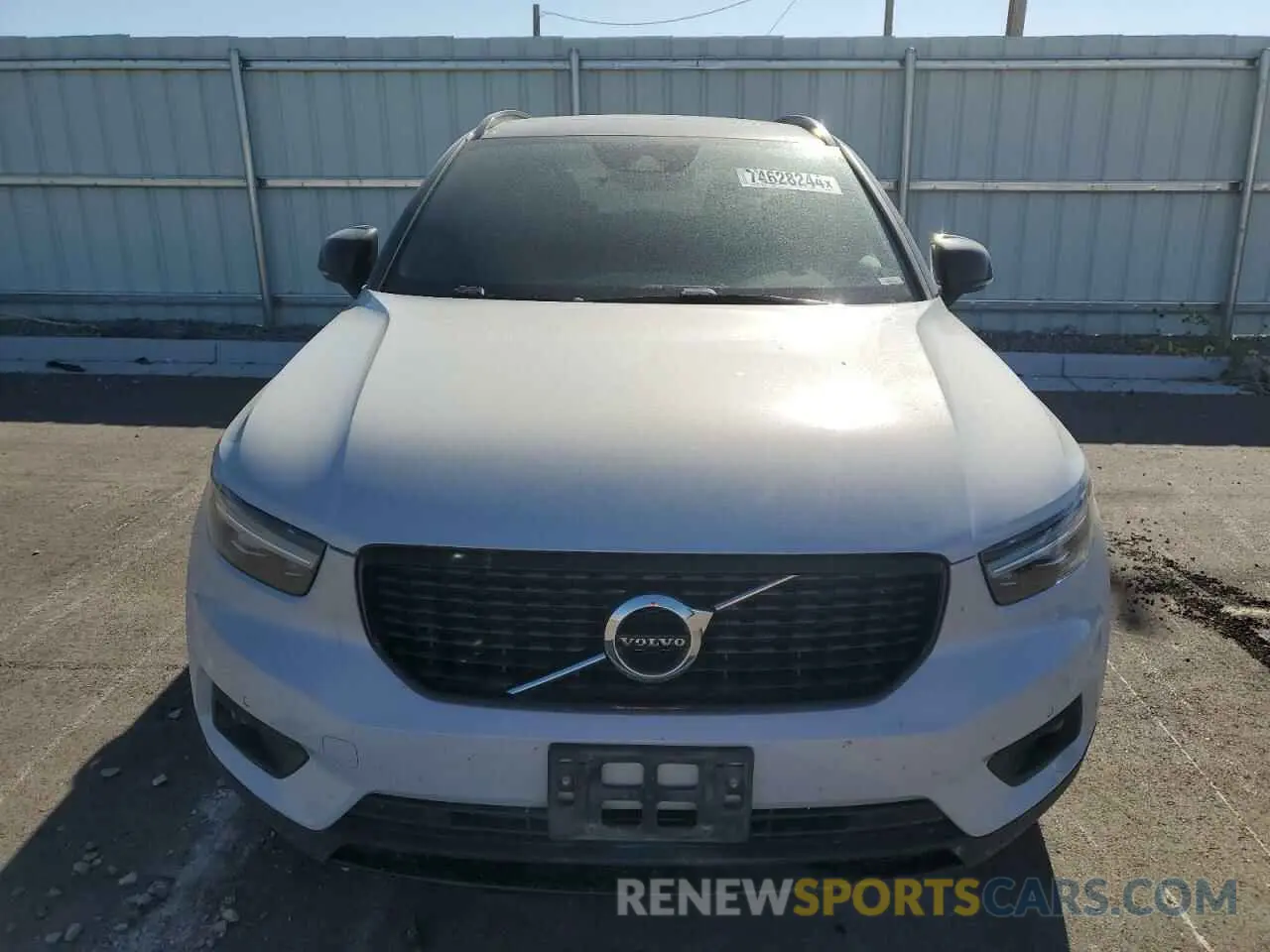 5 Photograph of a damaged car YV4162UM8M2570671 VOLVO XC40 2021