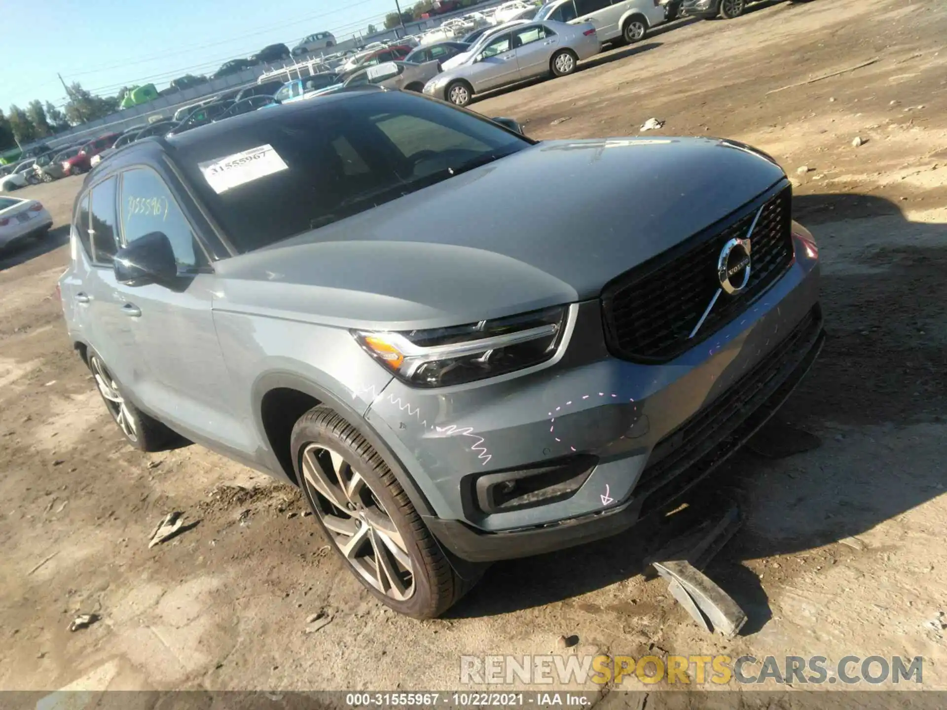 1 Photograph of a damaged car YV4162UM8M2574123 VOLVO XC40 2021