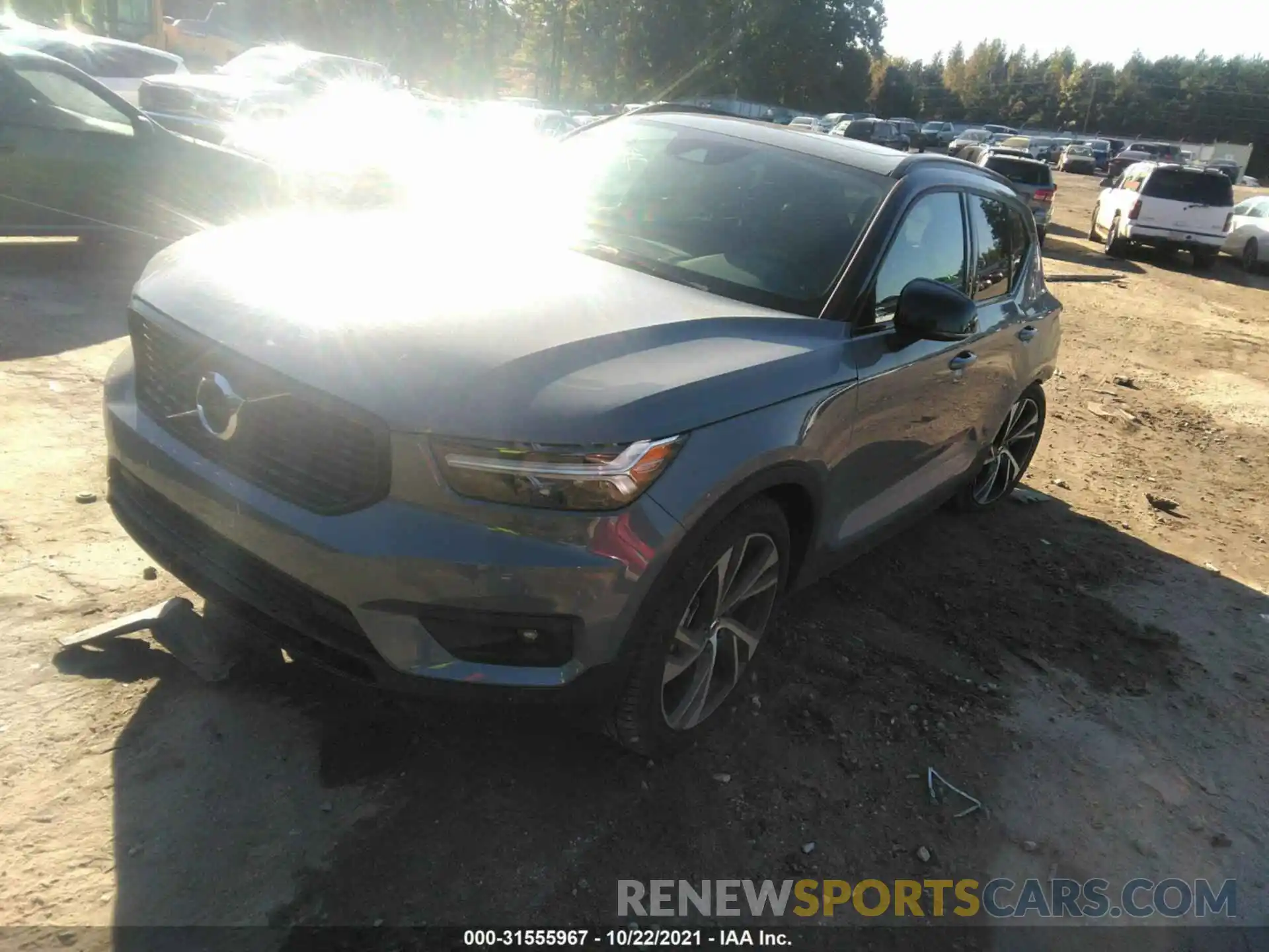 2 Photograph of a damaged car YV4162UM8M2574123 VOLVO XC40 2021