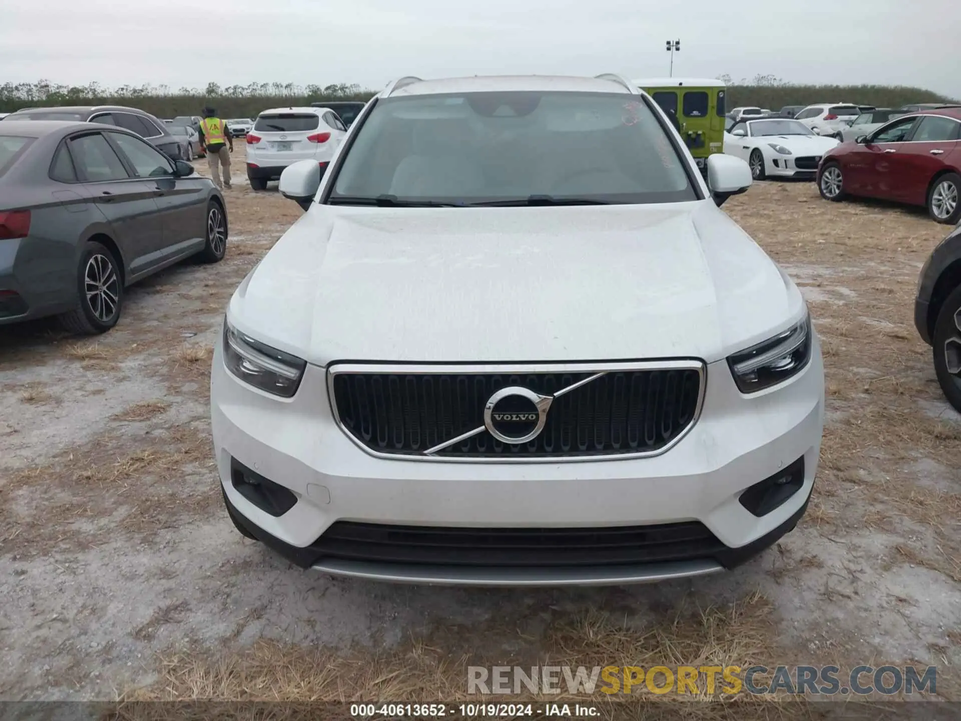 11 Photograph of a damaged car YV4AC2HK0M2490363 VOLVO XC40 2021