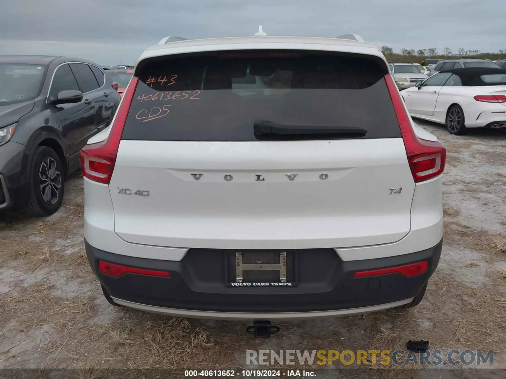 15 Photograph of a damaged car YV4AC2HK0M2490363 VOLVO XC40 2021