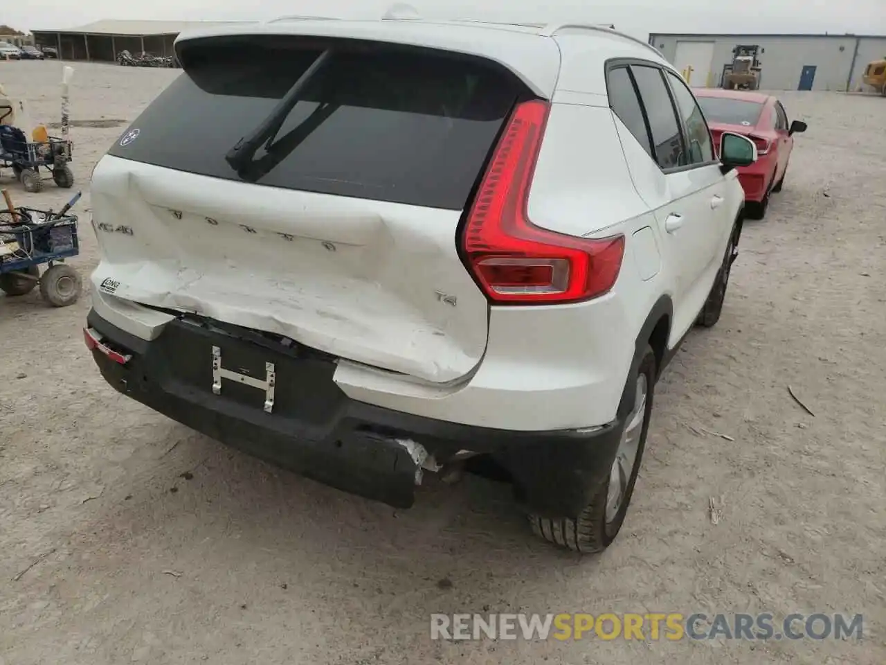 4 Photograph of a damaged car YV4AC2HK4M2403533 VOLVO XC40 2021