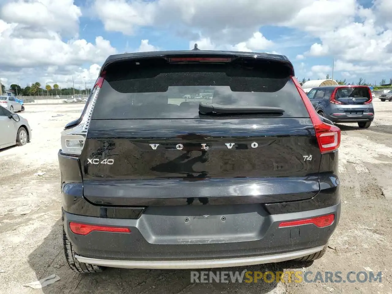 6 Photograph of a damaged car YV4AC2HK5M2458900 VOLVO XC40 2021