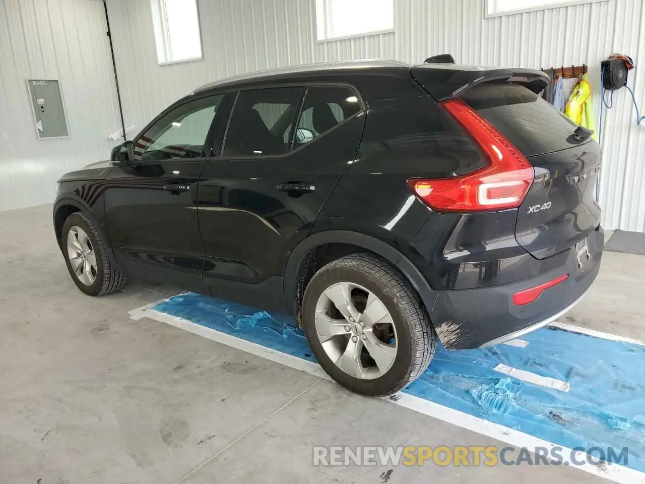 2 Photograph of a damaged car YV4AC2HK8M2581963 VOLVO XC40 2021