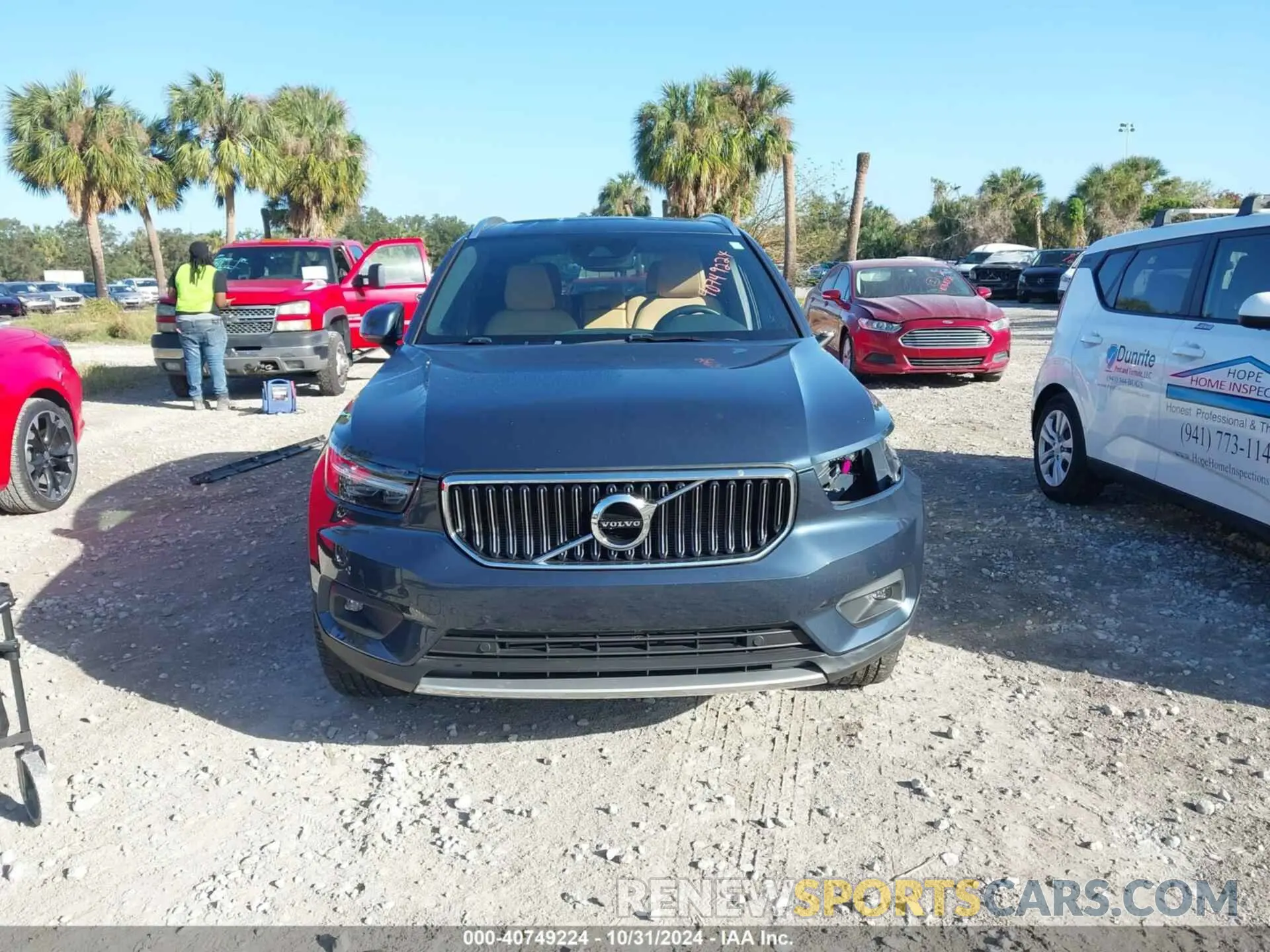 12 Photograph of a damaged car YV4AC2HL8M2490927 VOLVO XC40 2021