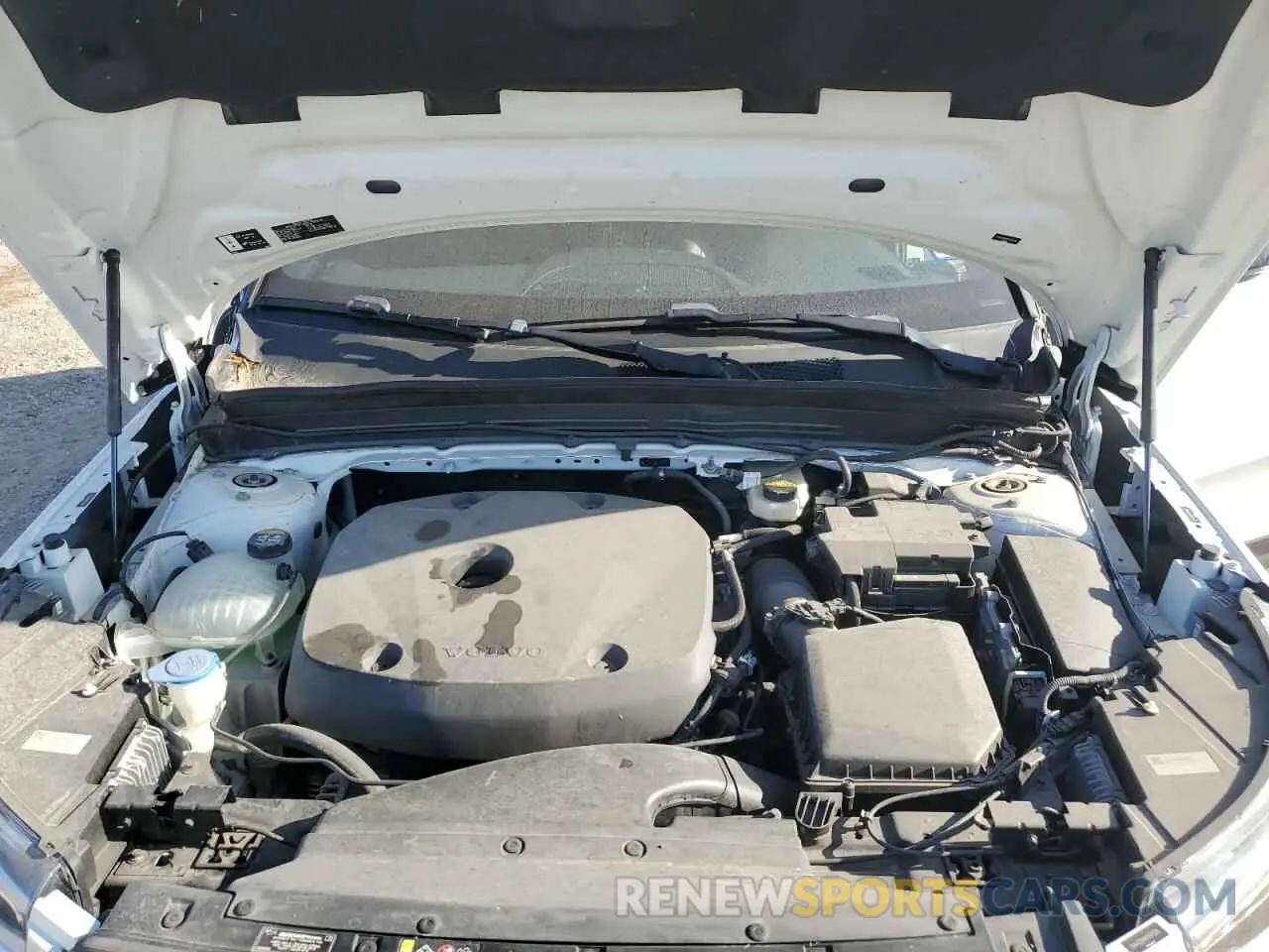 12 Photograph of a damaged car YV4AC2HM4M2470294 VOLVO XC40 2021