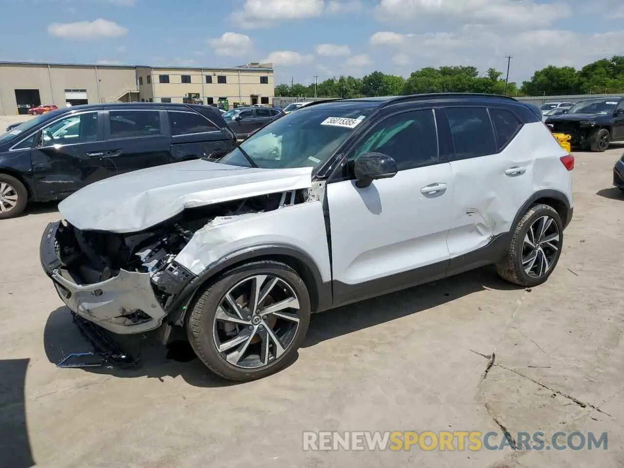 1 Photograph of a damaged car YV4AC2HM6M2488070 VOLVO XC40 2021