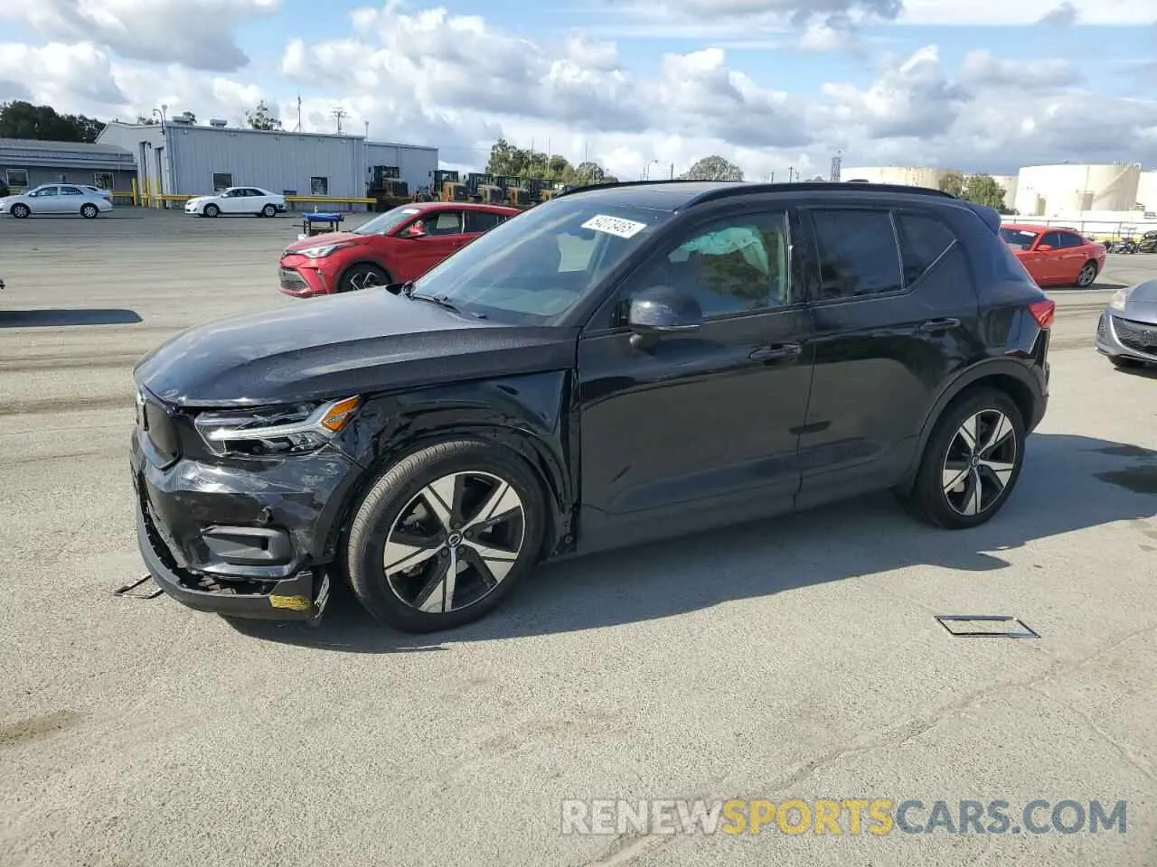 1 Photograph of a damaged car YV4ED3UR2M2567418 VOLVO XC40 2021