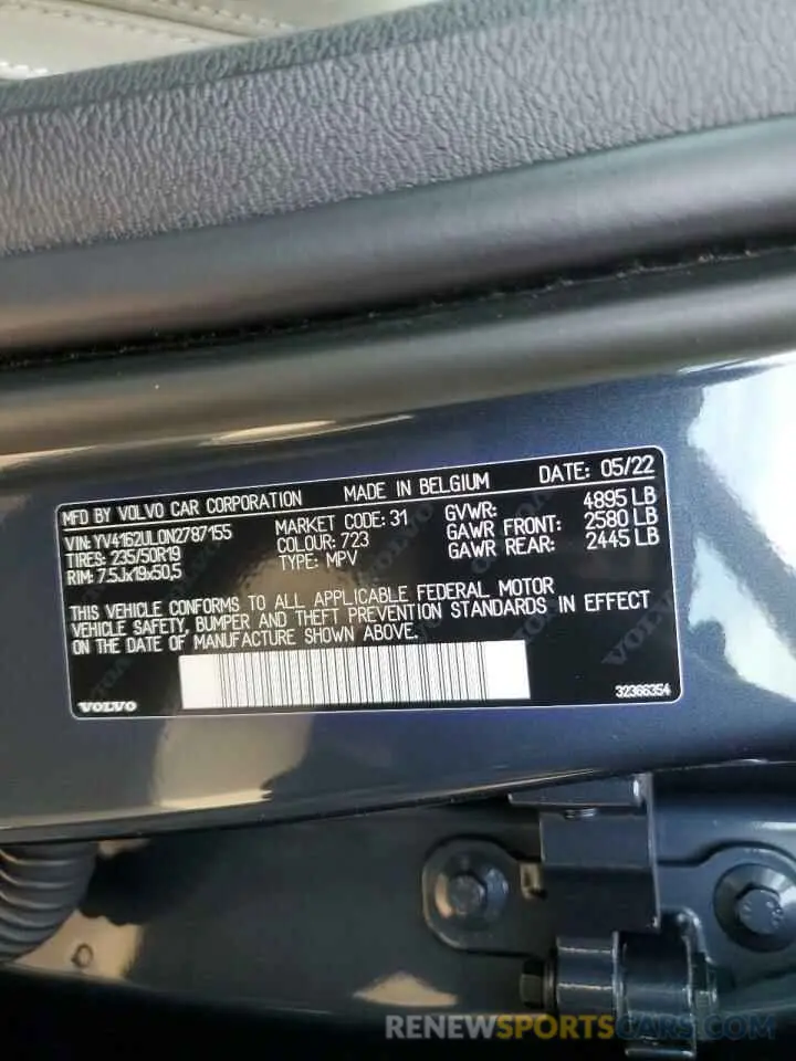 13 Photograph of a damaged car YV4162UL0N2787155 VOLVO XC40 2022
