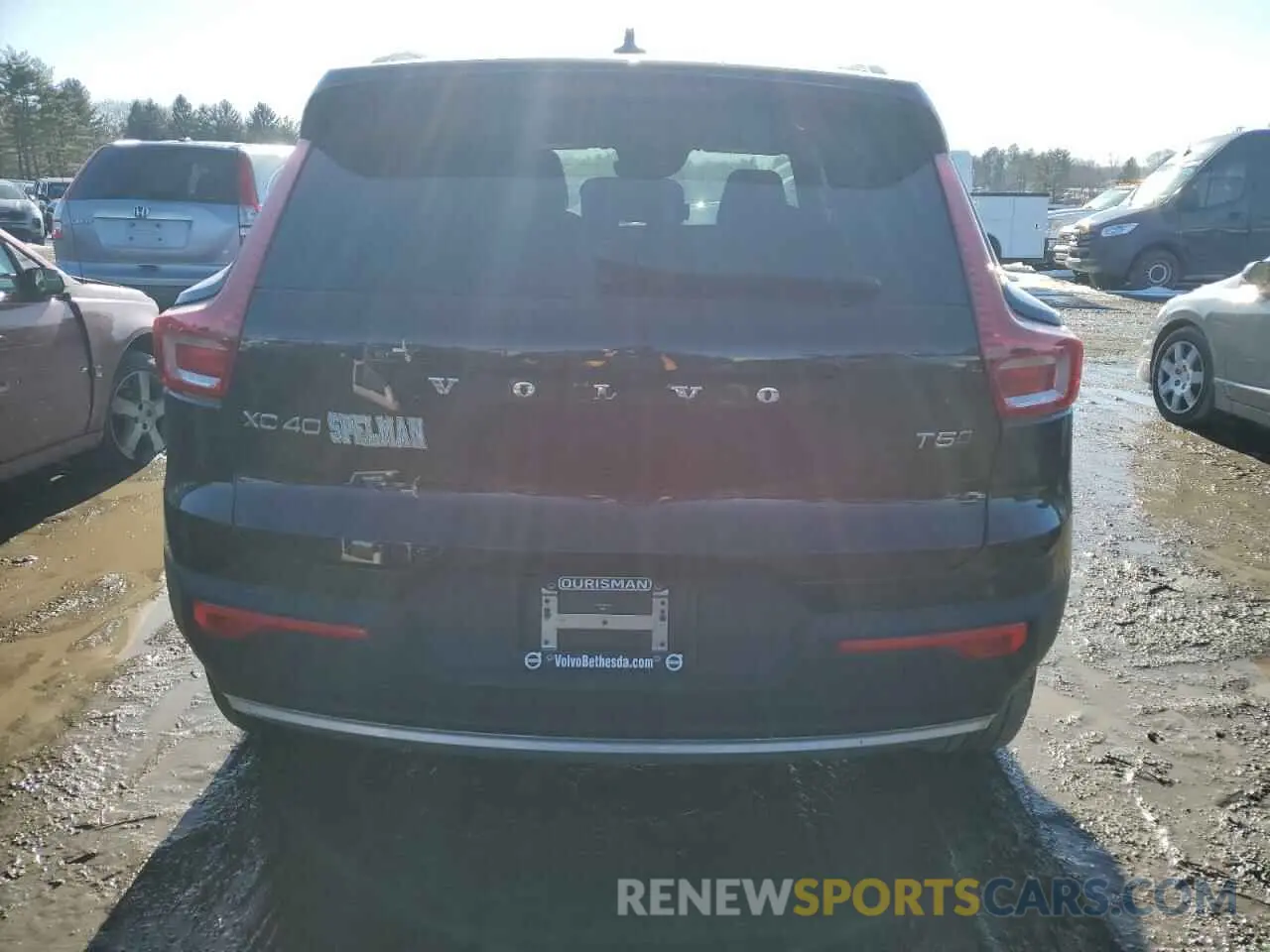 6 Photograph of a damaged car YV4162UL3N2776778 VOLVO XC40 2022