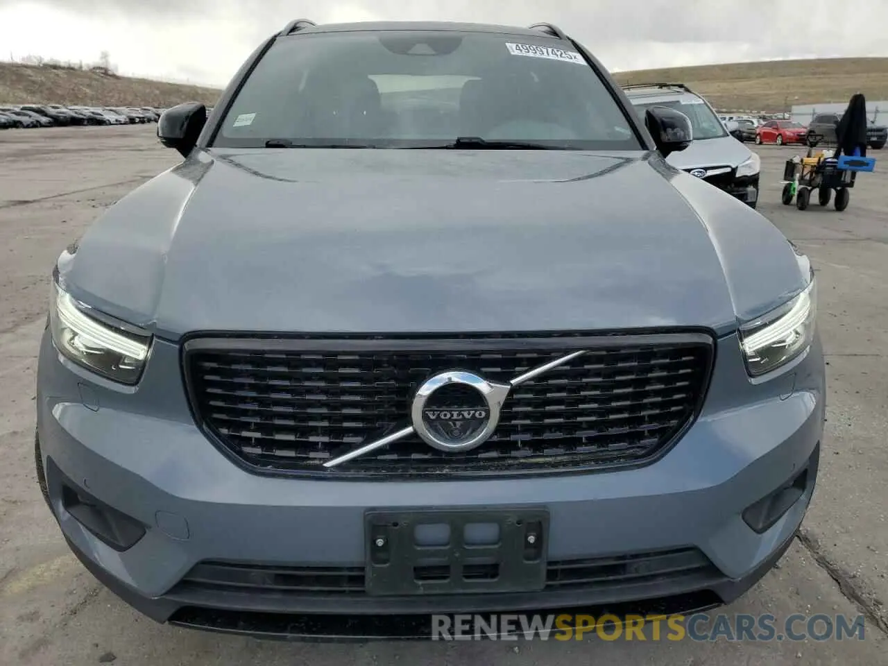 5 Photograph of a damaged car YV4162UM3N2647089 VOLVO XC40 2022