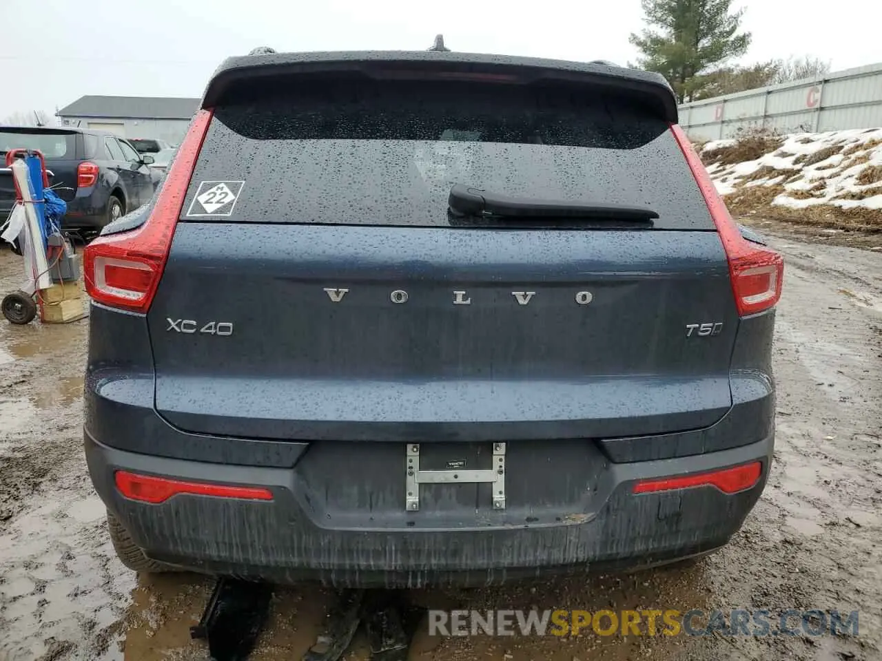 6 Photograph of a damaged car YV4162UM3N2789930 VOLVO XC40 2022