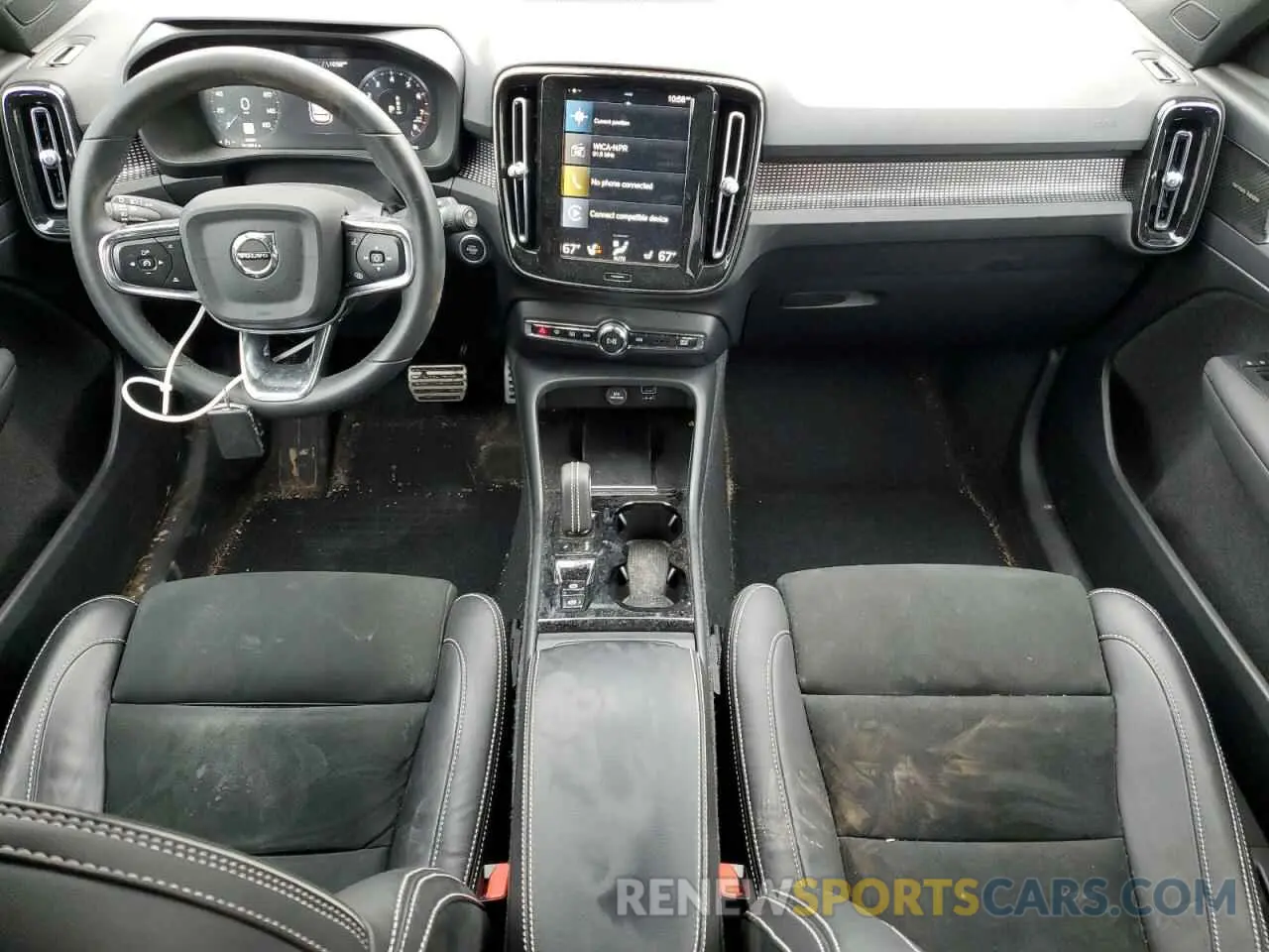 8 Photograph of a damaged car YV4162UM3N2789930 VOLVO XC40 2022