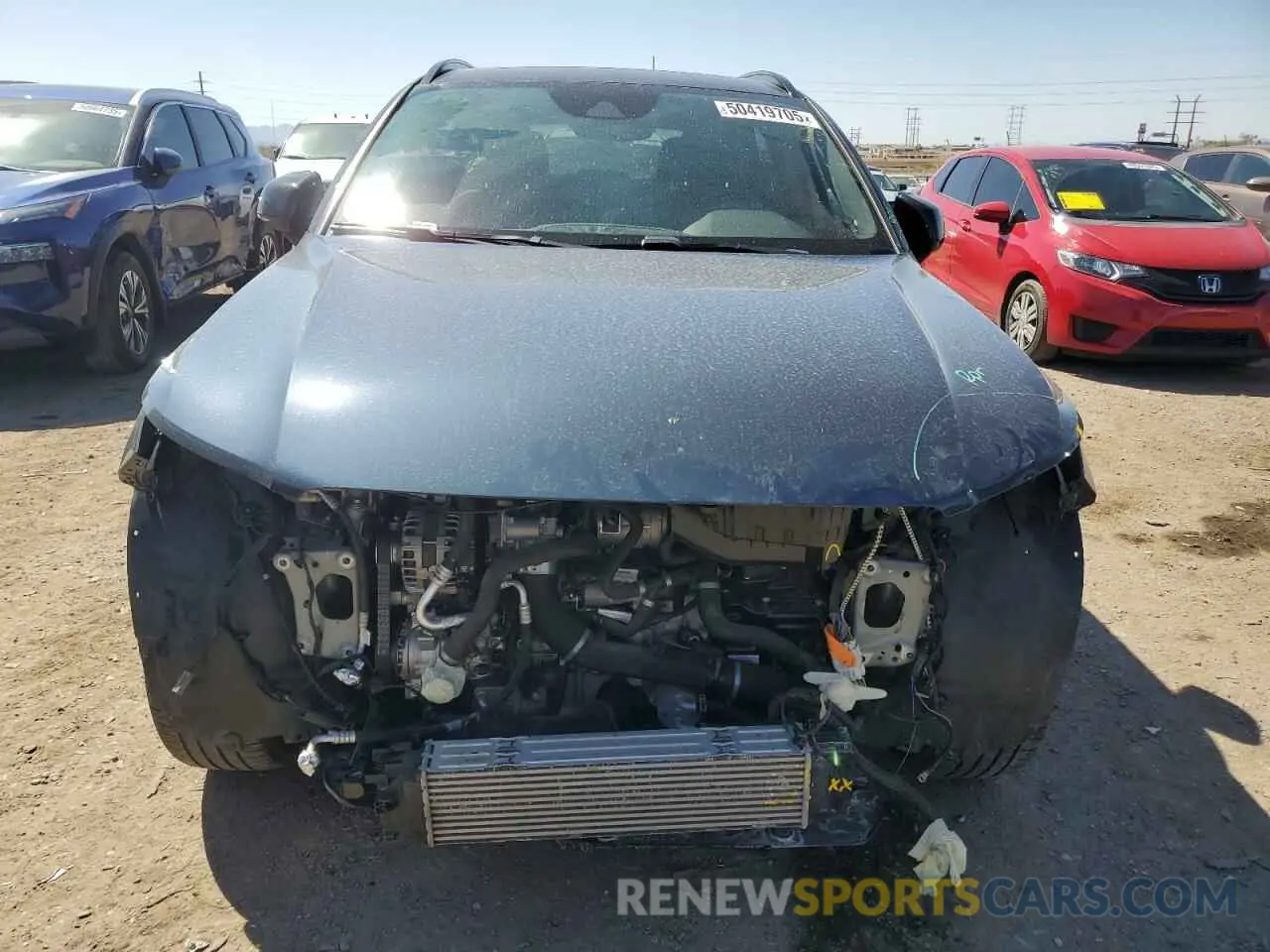5 Photograph of a damaged car YV4162UM5N2695970 VOLVO XC40 2022