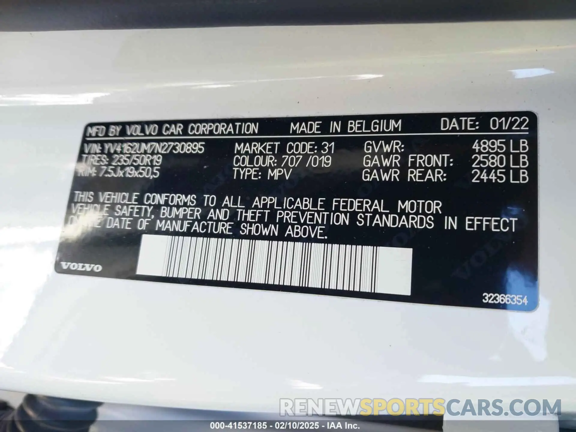 9 Photograph of a damaged car YV4162UM7N2730895 VOLVO XC40 2022