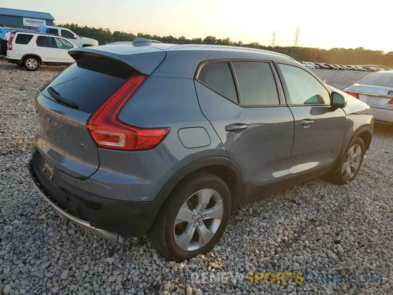 3 Photograph of a damaged car YV4AC2HK3N2706238 VOLVO XC40 2022