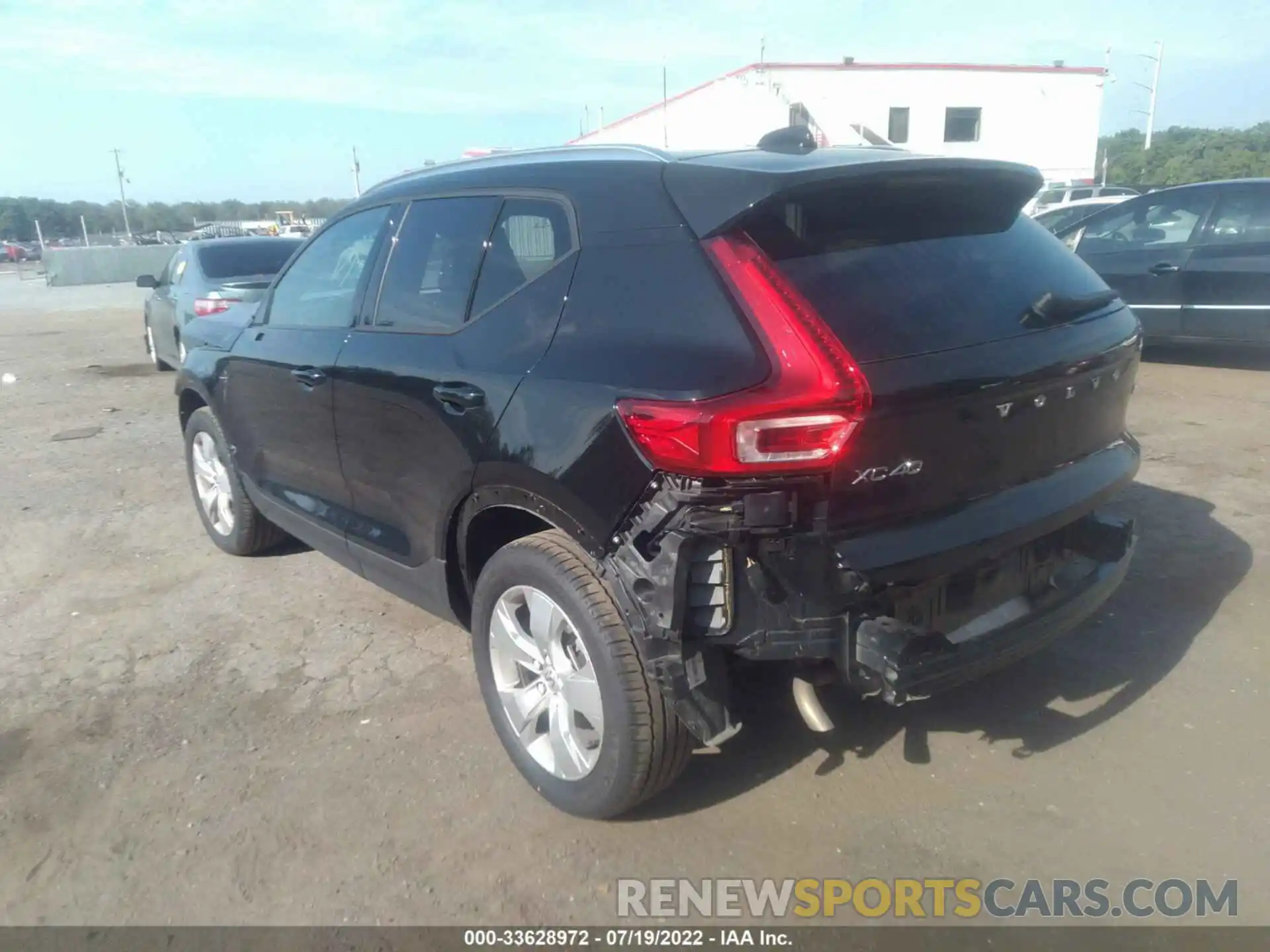 3 Photograph of a damaged car YV4AC2HK6N2719968 VOLVO XC40 2022