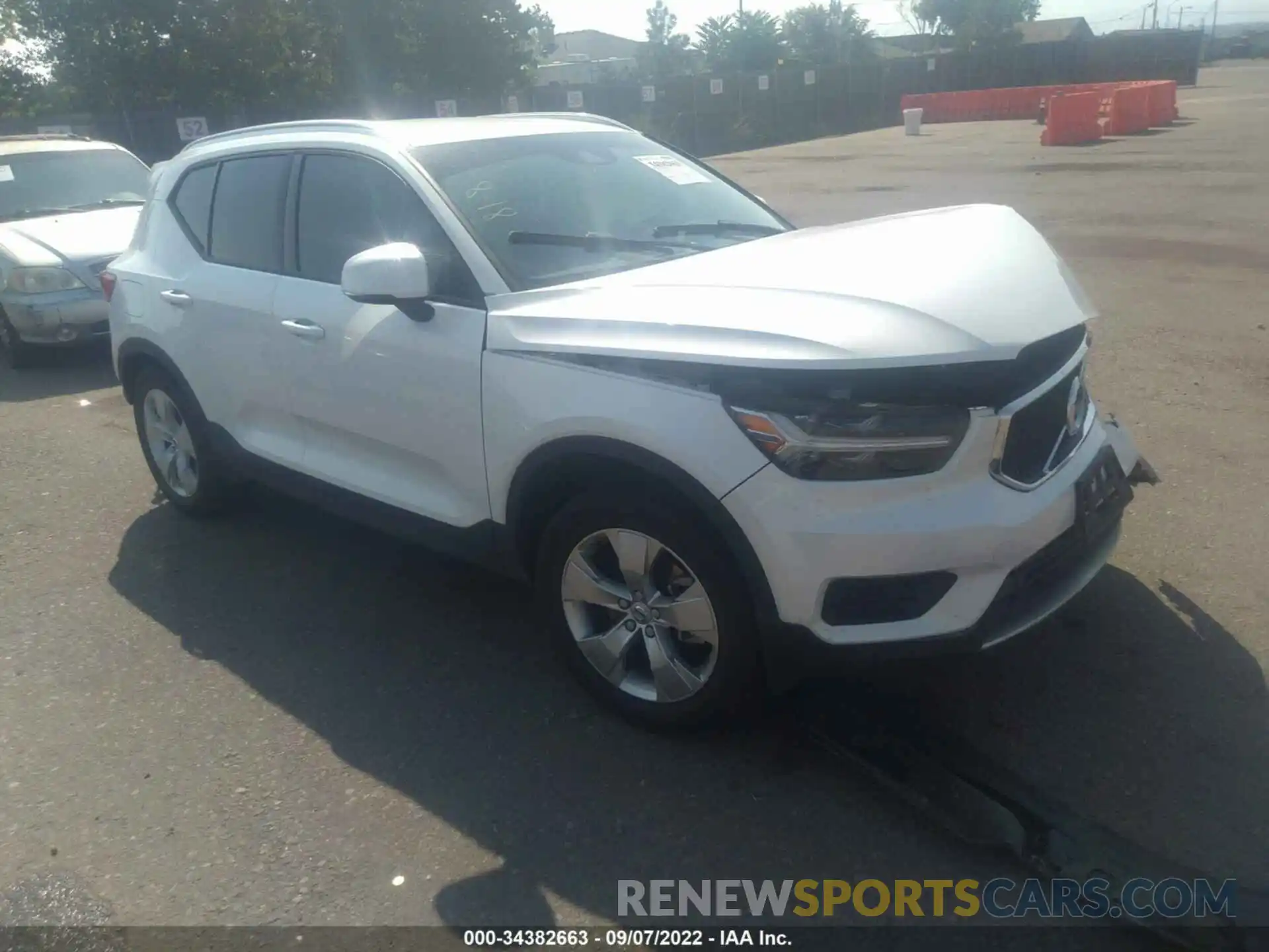 1 Photograph of a damaged car YV4AC2HK8N2705344 VOLVO XC40 2022