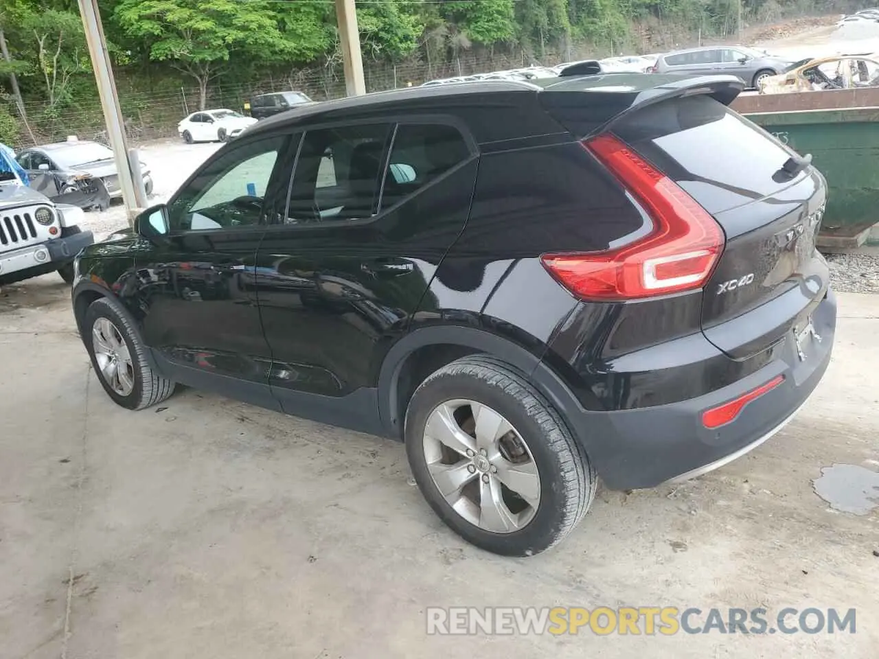 2 Photograph of a damaged car YV4AC2HKXN2760409 VOLVO XC40 2022