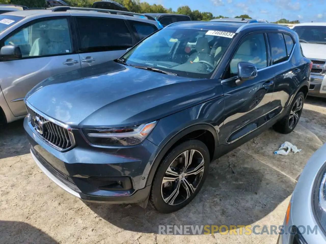 1 Photograph of a damaged car YV4AC2HL4N2745980 VOLVO XC40 2022