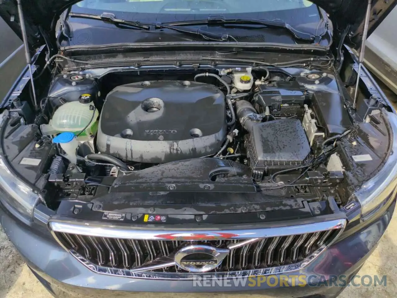 12 Photograph of a damaged car YV4AC2HL4N2745980 VOLVO XC40 2022