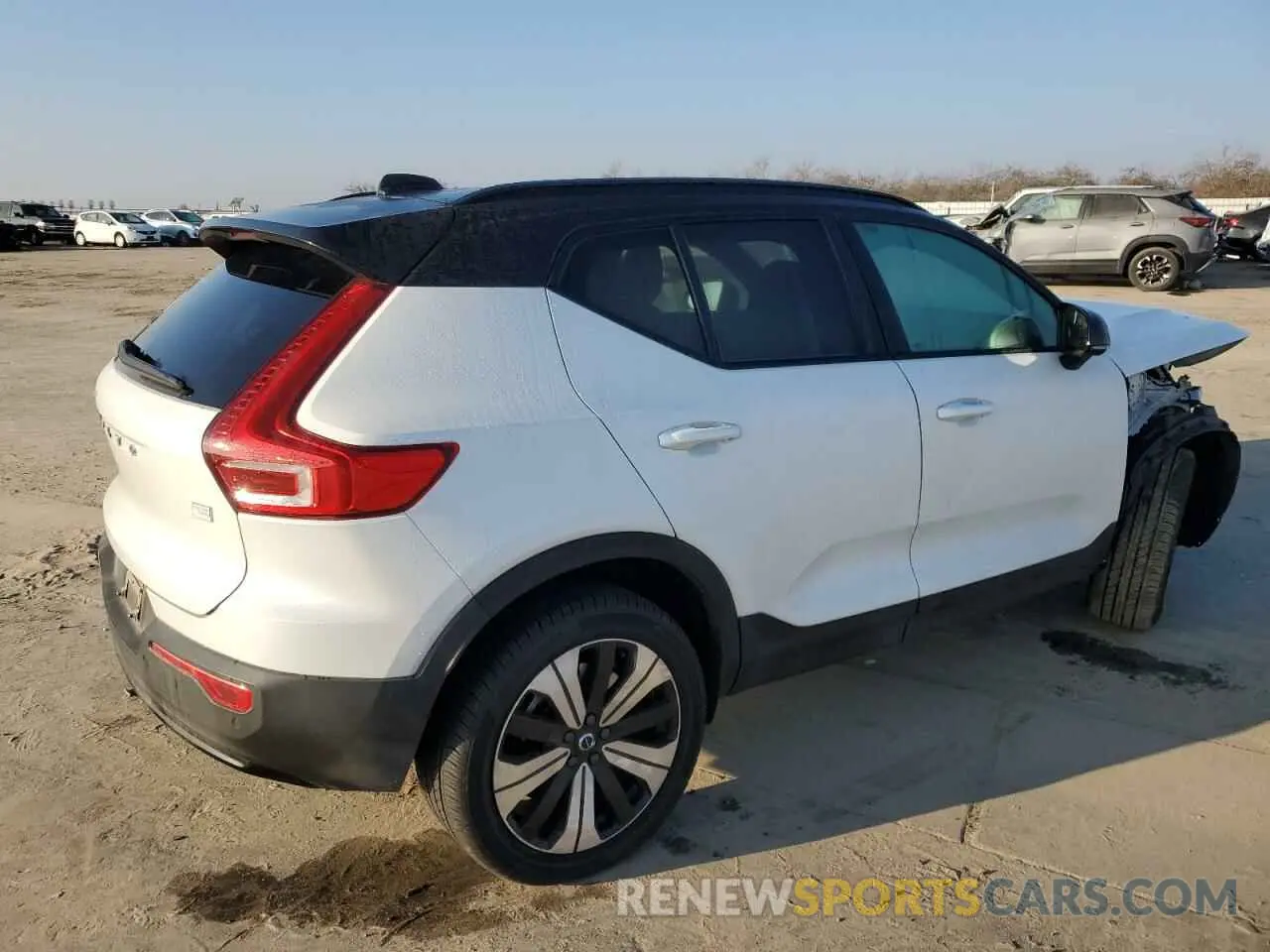 3 Photograph of a damaged car YV4ED3UL4P2017590 VOLVO XC40 2023