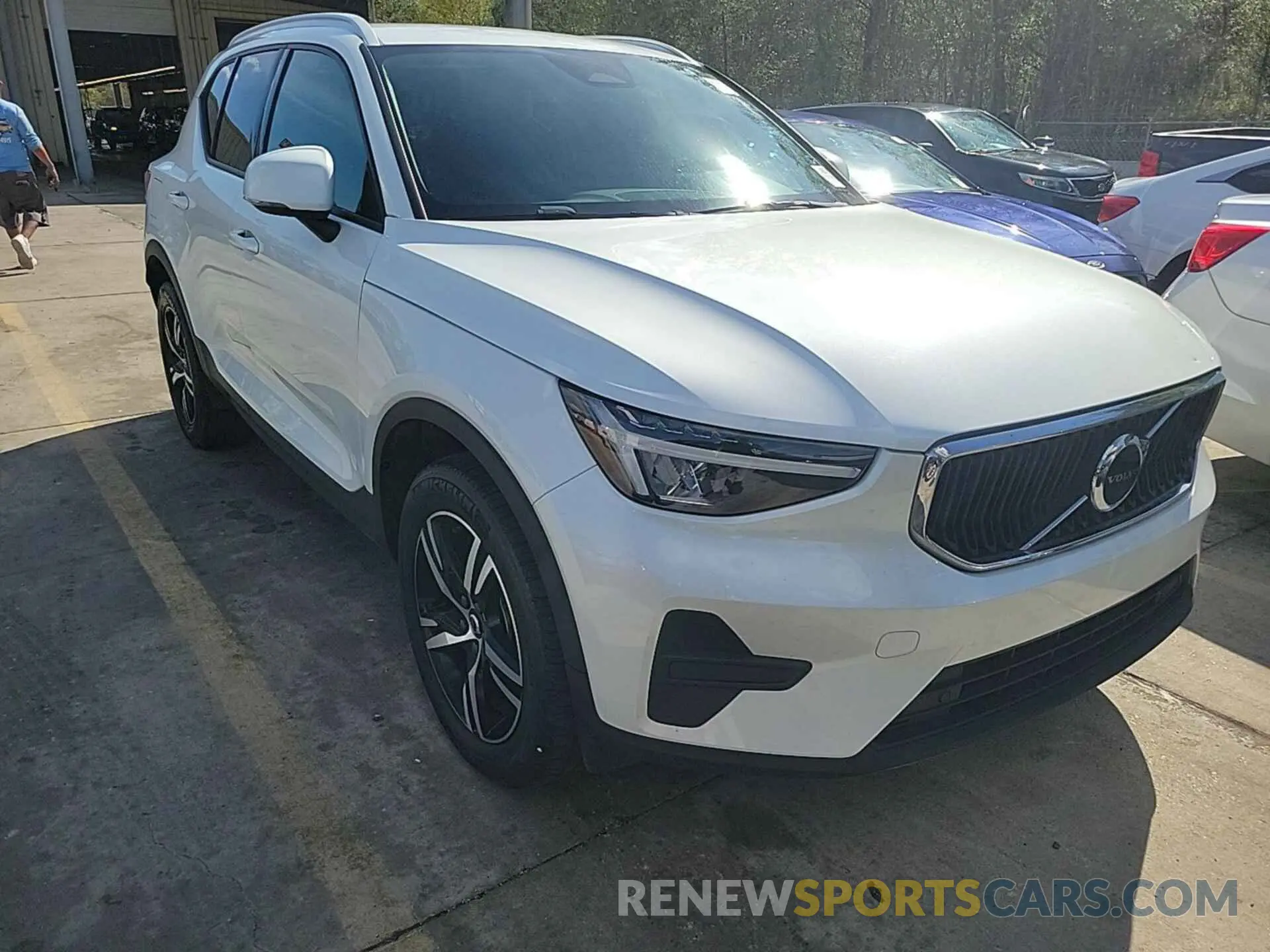 2 Photograph of a damaged car YV4K92HKXP2060377 VOLVO XC40 2023