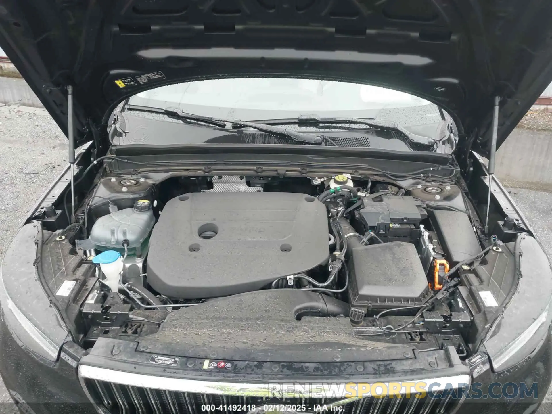 10 Photograph of a damaged car YV4K92HN3P2974545 VOLVO XC40 2023