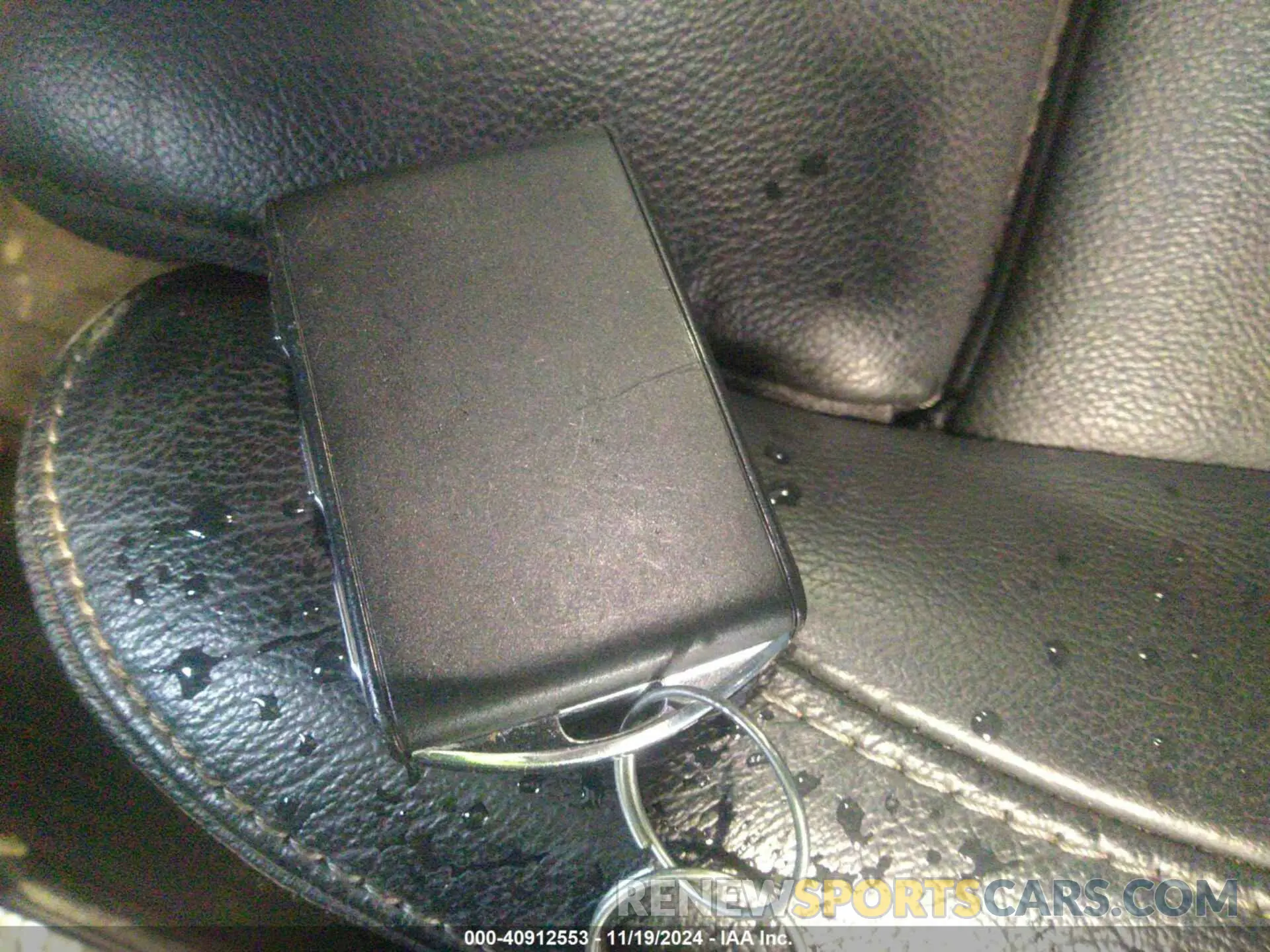 11 Photograph of a damaged car YV4L12UN6P2088821 VOLVO XC40 2023