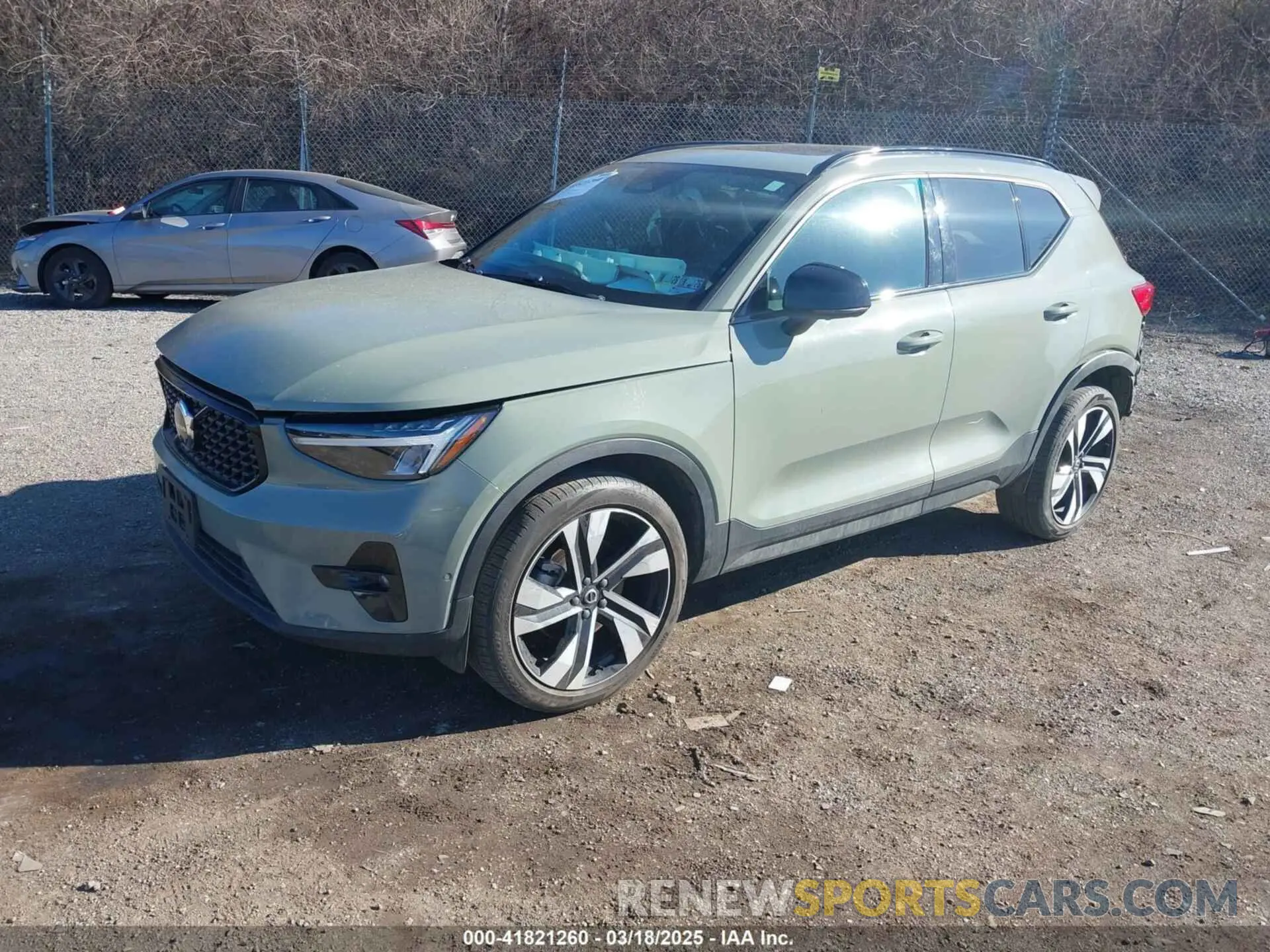 2 Photograph of a damaged car YV4L12UW2P2993033 VOLVO XC40 2023