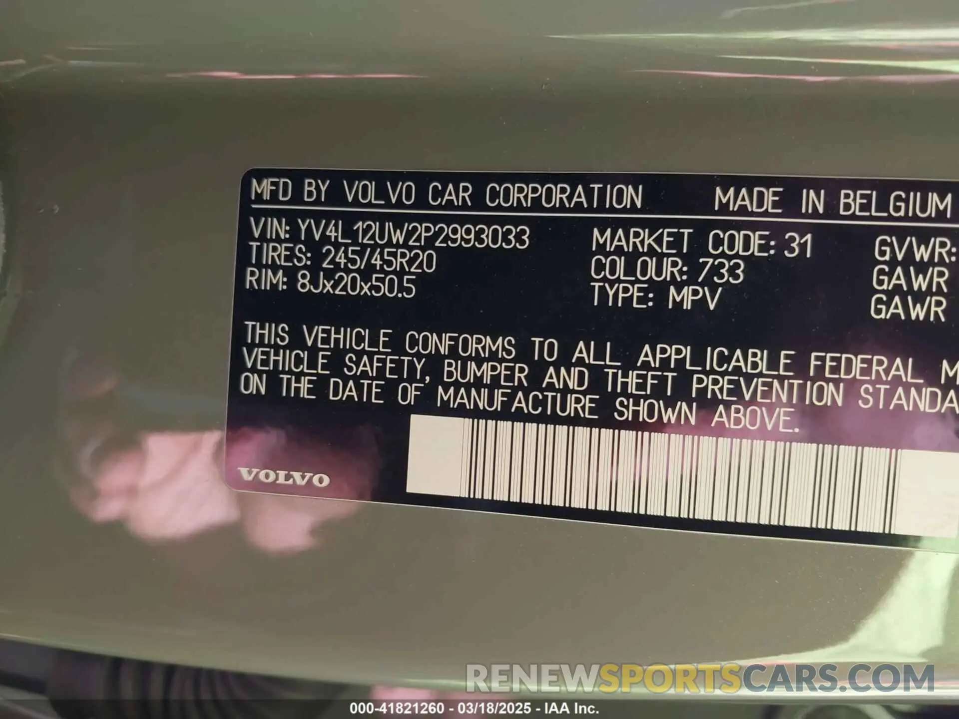 9 Photograph of a damaged car YV4L12UW2P2993033 VOLVO XC40 2023