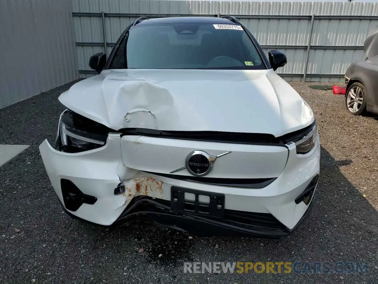 5 Photograph of a damaged car YV4EH3HL0R2289281 VOLVO XC40 2024