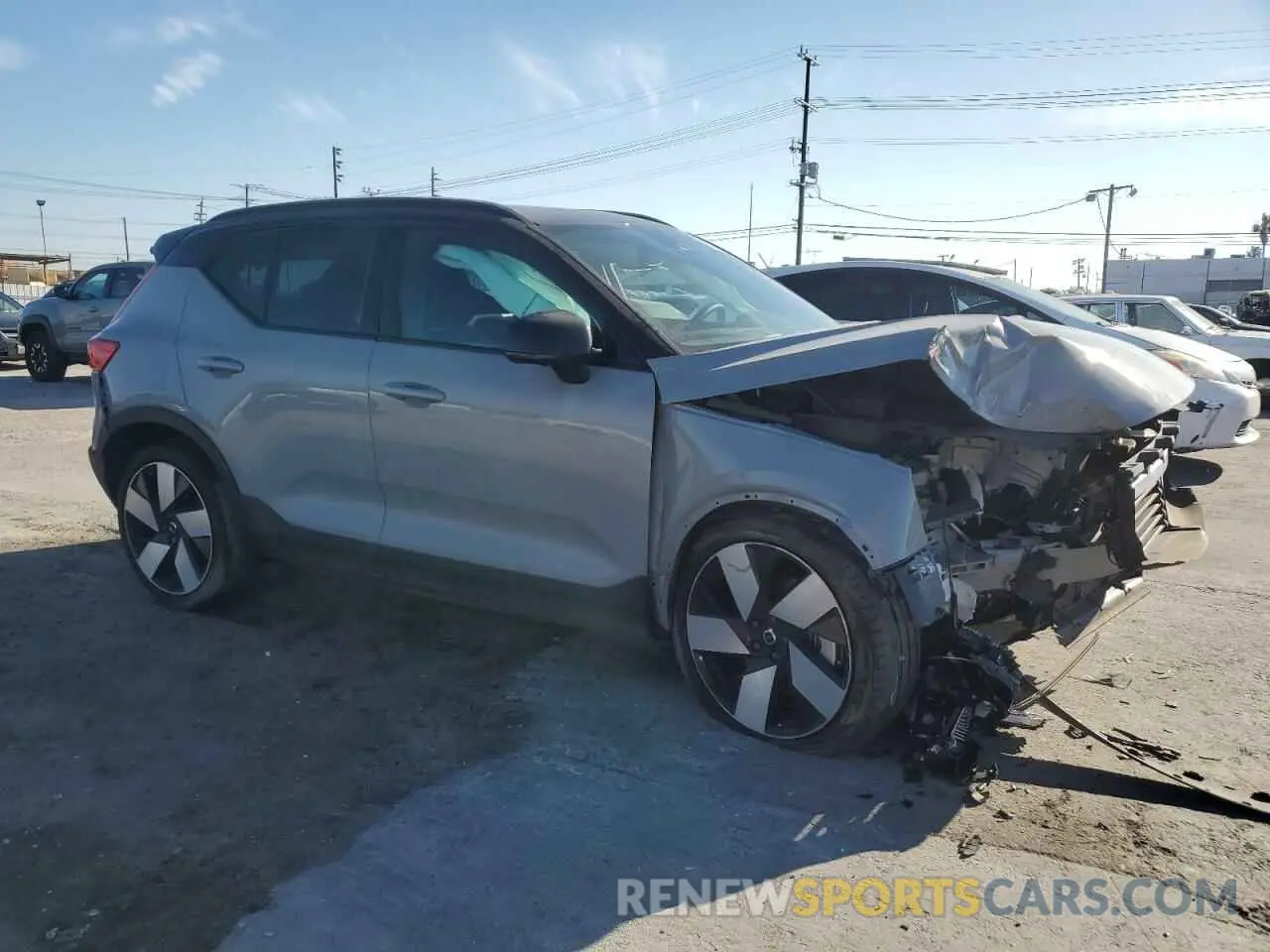 4 Photograph of a damaged car YV4EH3HL4R2232839 VOLVO XC40 2024