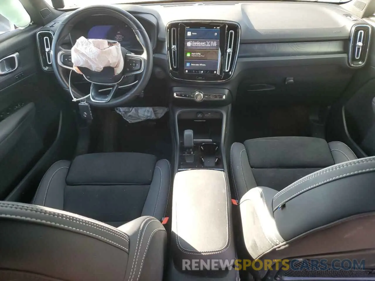 8 Photograph of a damaged car YV4EH3HL4R2232839 VOLVO XC40 2024