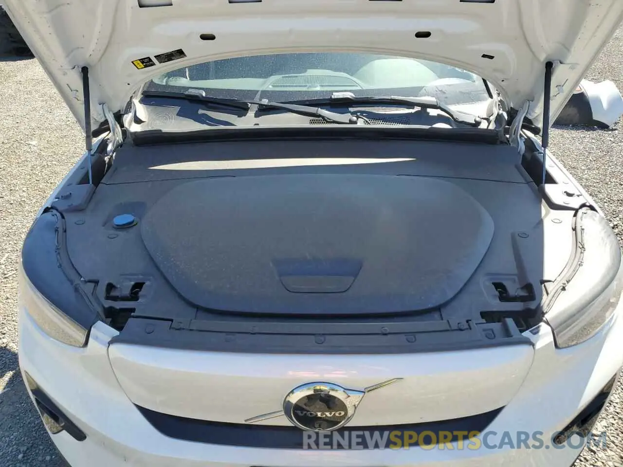 12 Photograph of a damaged car YV4ER3XL4R2256489 VOLVO XC40 2024