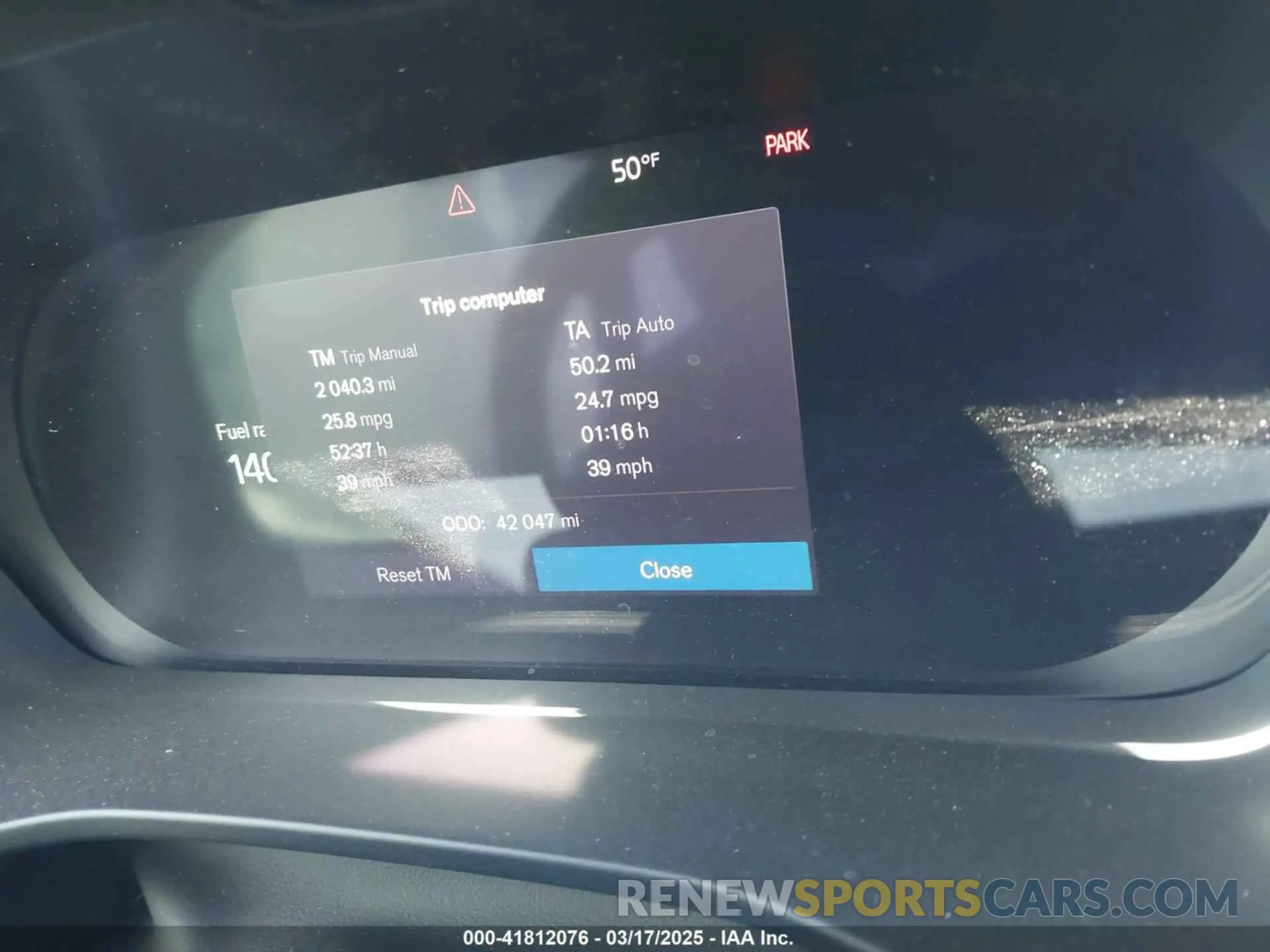 7 Photograph of a damaged car YV4L12UE3R2290695 VOLVO XC40 2024