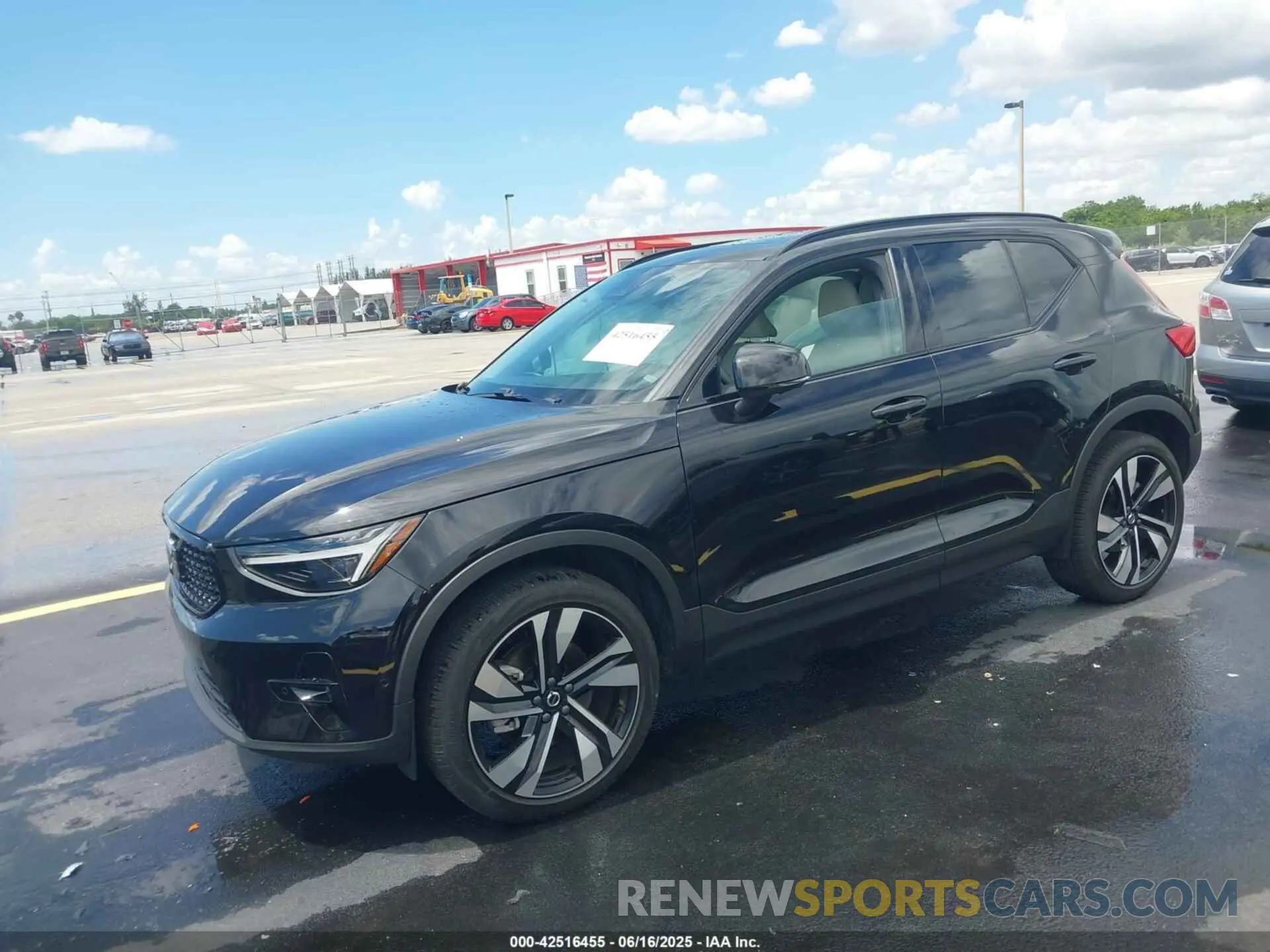 2 Photograph of a damaged car YV4L12UL5R2308371 VOLVO XC40 2024