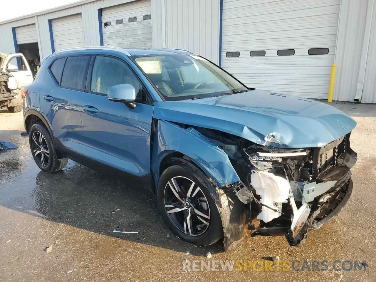4 Photograph of a damaged car YV4K92HK5P2921416 VOLVO XC40 CORE 2023
