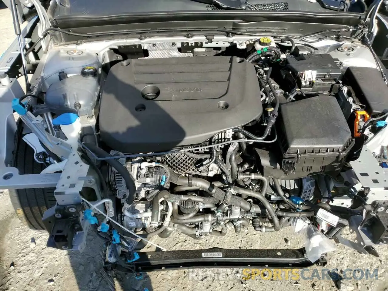 11 Photograph of a damaged car YV4L12UV5P2951365 VOLVO XC40 CORE 2023