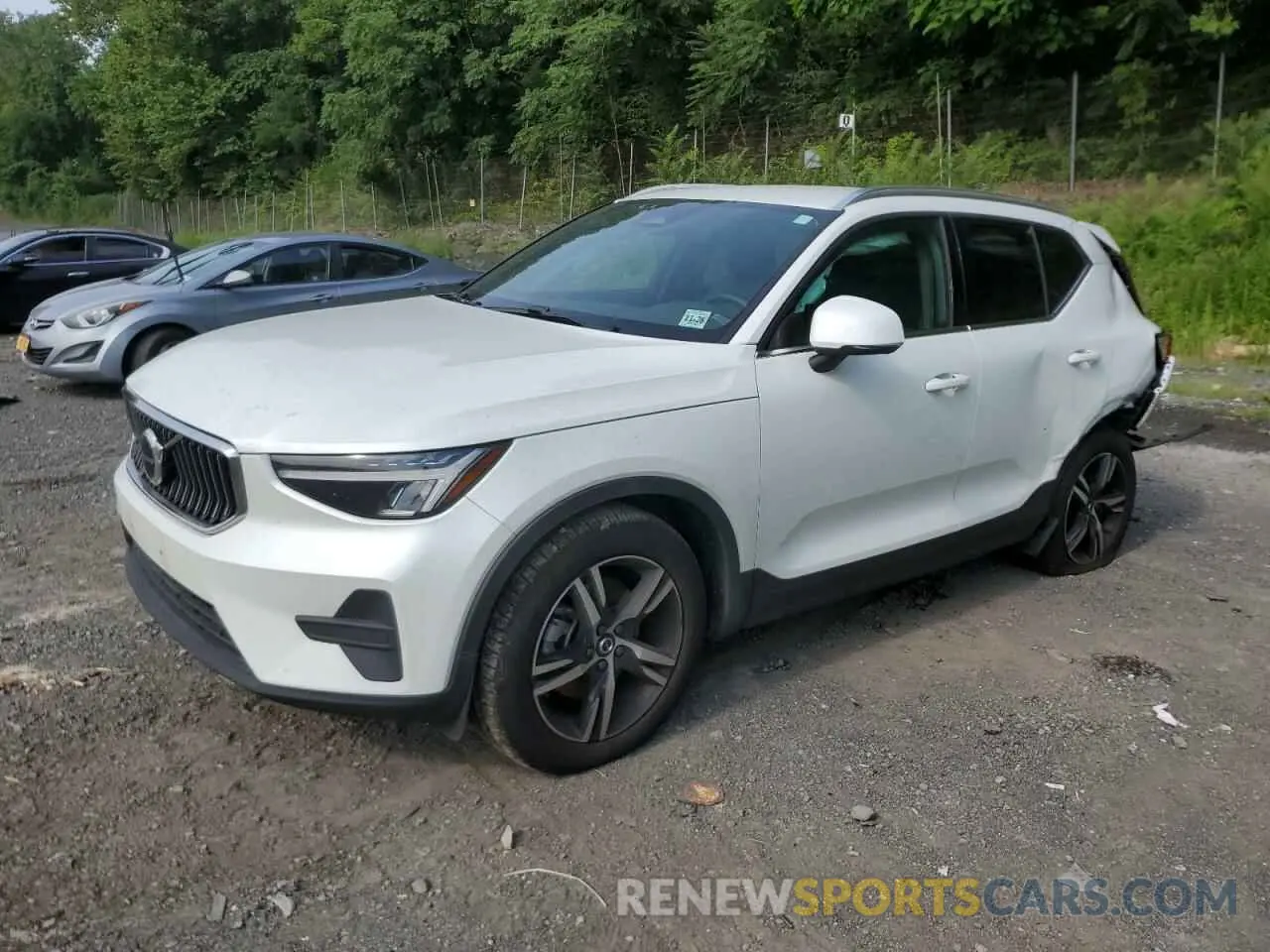 1 Photograph of a damaged car YV4L12UK0R2238897 VOLVO XC40 CORE 2024