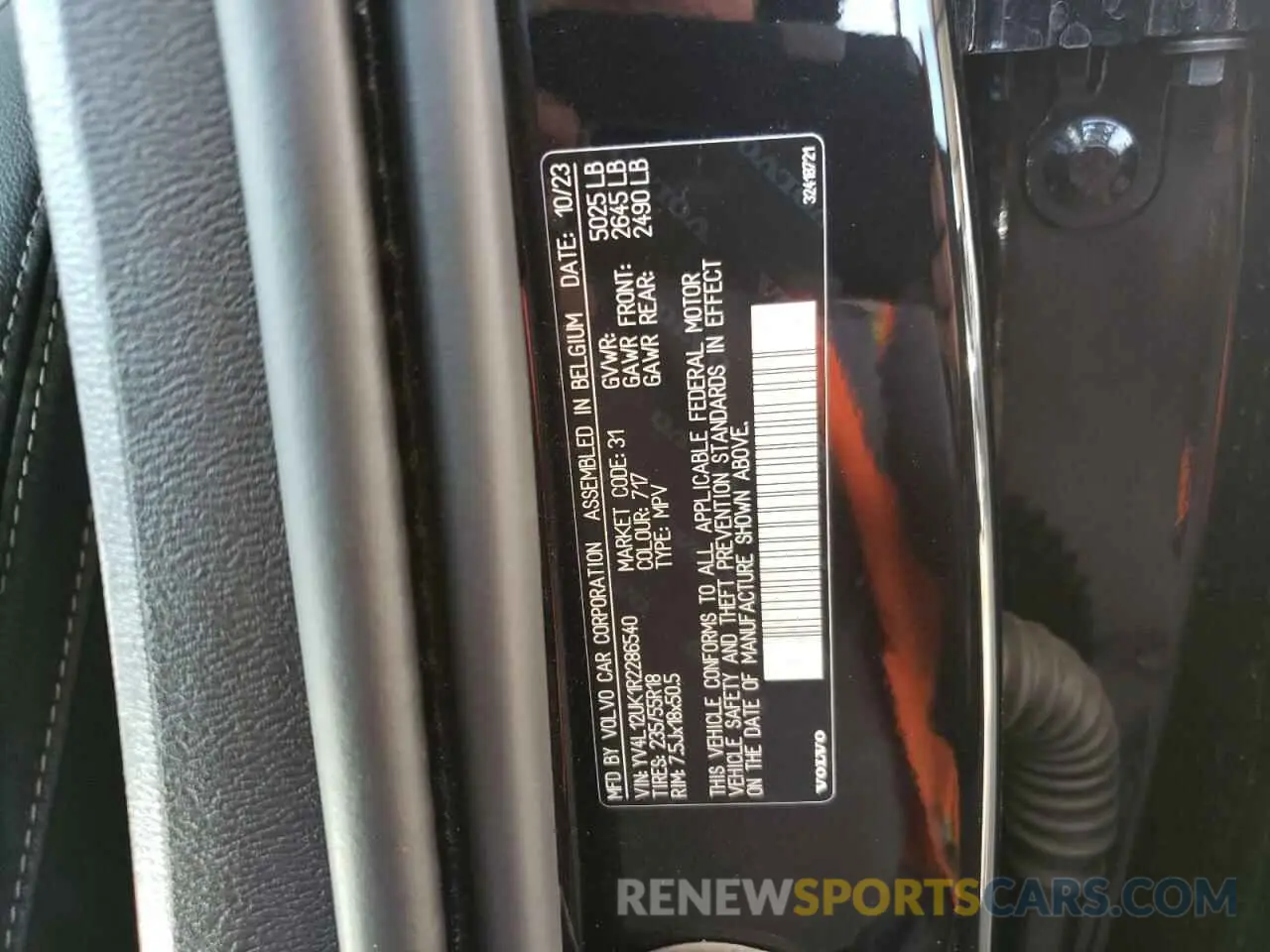13 Photograph of a damaged car YV4L12UK1R2286540 VOLVO XC40 CORE 2024