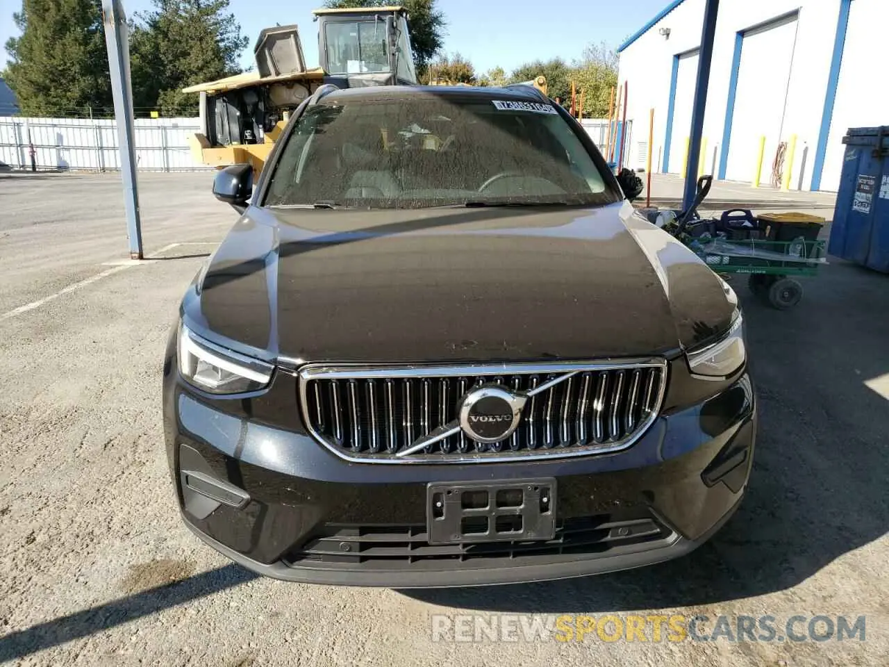 5 Photograph of a damaged car YV4L12UK1R2286540 VOLVO XC40 CORE 2024