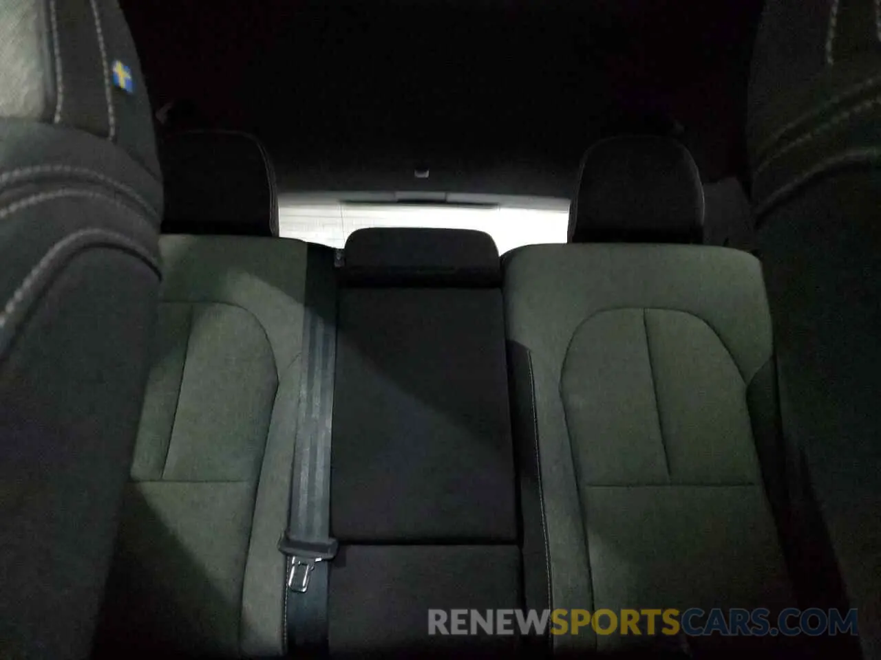 10 Photograph of a damaged car YV4L12UK1R2336594 VOLVO XC40 CORE 2024