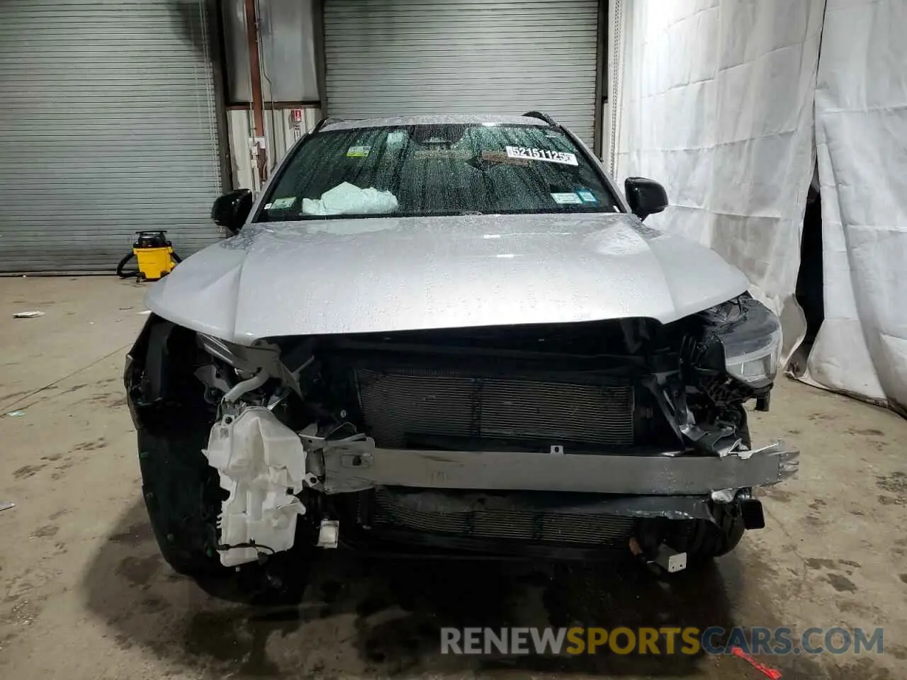 5 Photograph of a damaged car YV4L12UK1R2336594 VOLVO XC40 CORE 2024