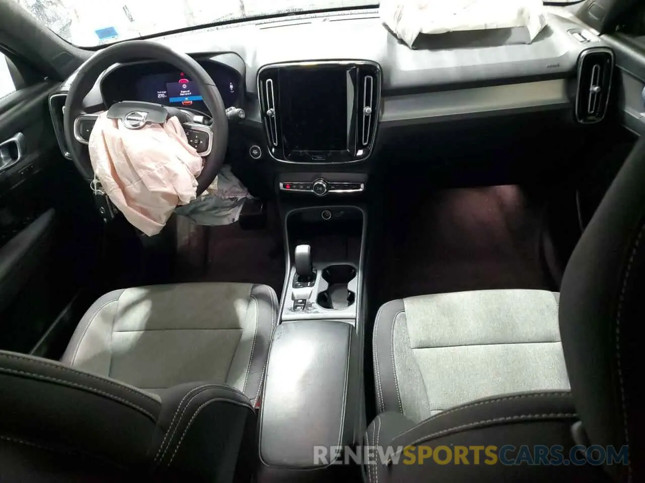 8 Photograph of a damaged car YV4L12UK1R2336594 VOLVO XC40 CORE 2024