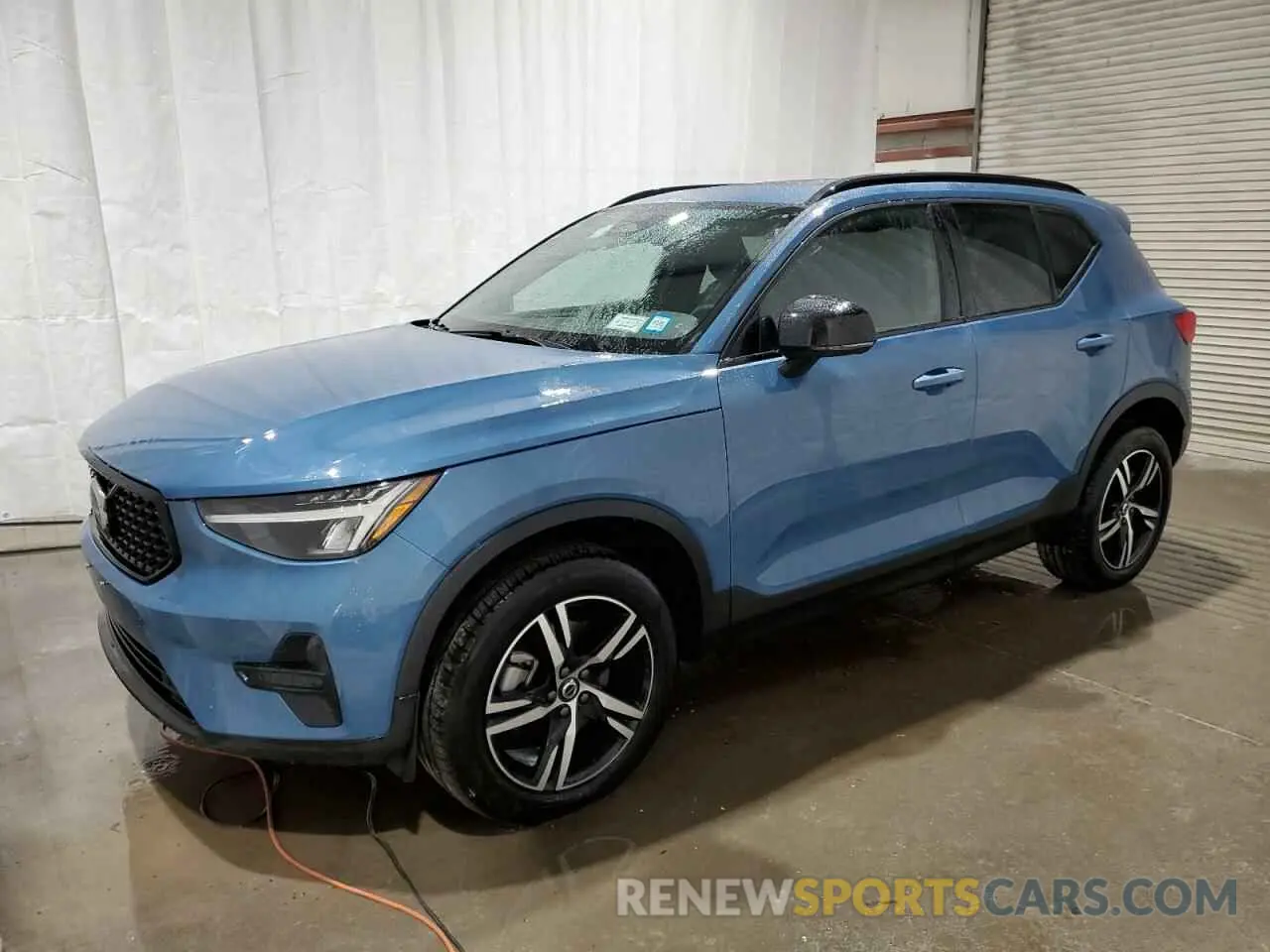 1 Photograph of a damaged car YV4L12UK6R2332296 VOLVO XC40 CORE 2024