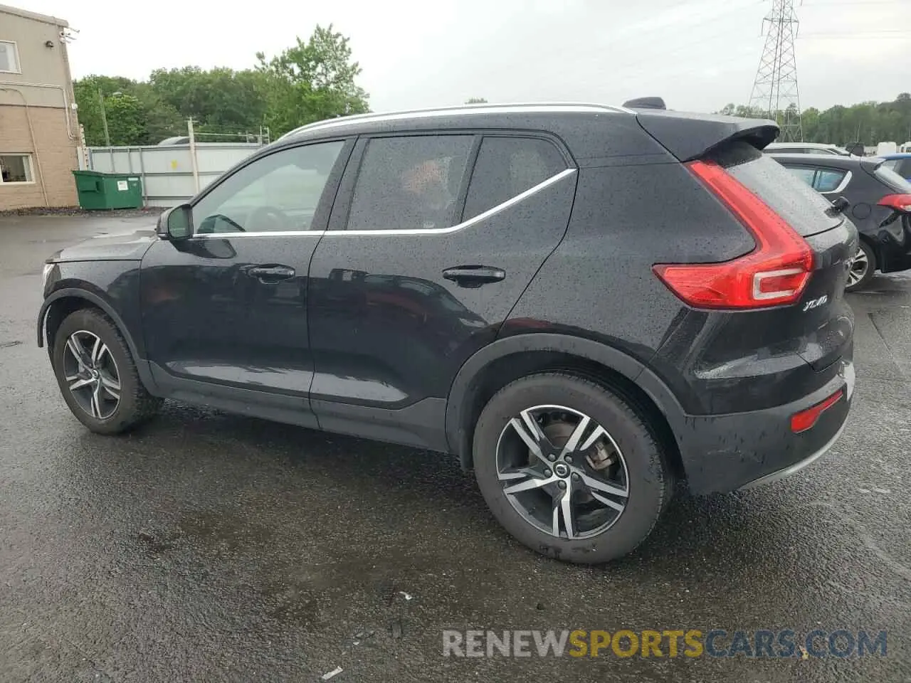 2 Photograph of a damaged car YV4L12UK9R2335998 VOLVO XC40 CORE 2024